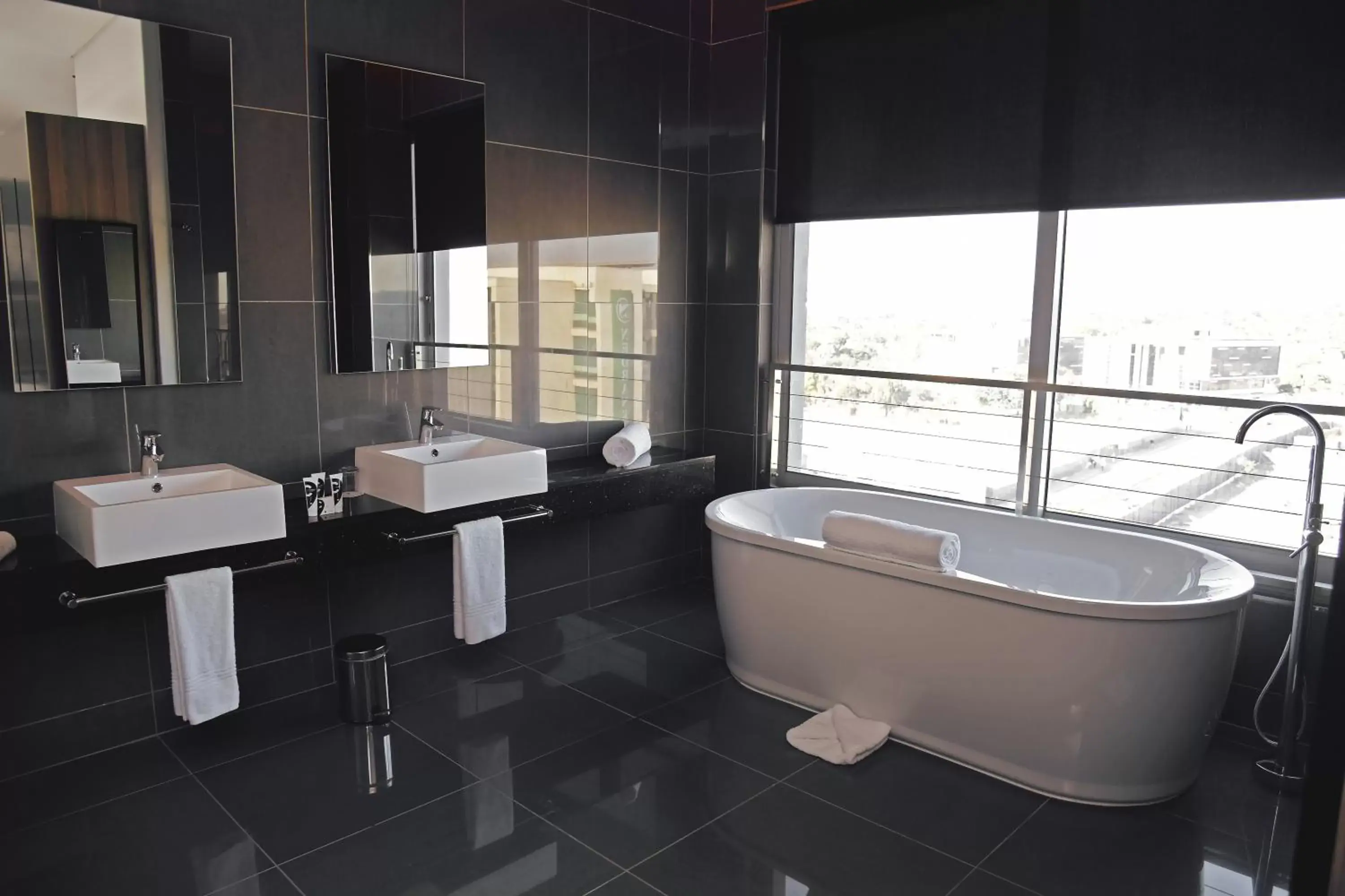 Bathroom in The Capital Menlyn Maine