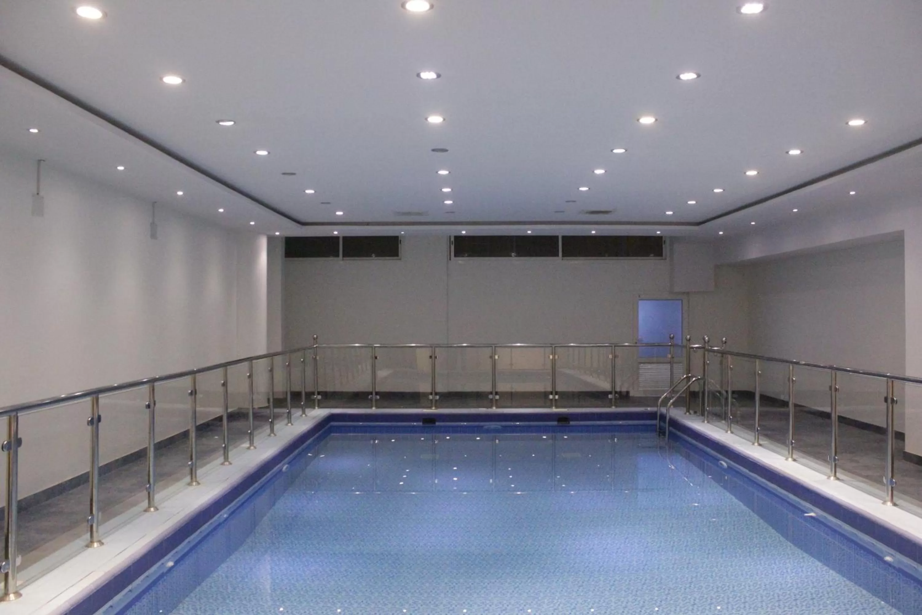 Swimming pool in Burj Alhayah Alfalah