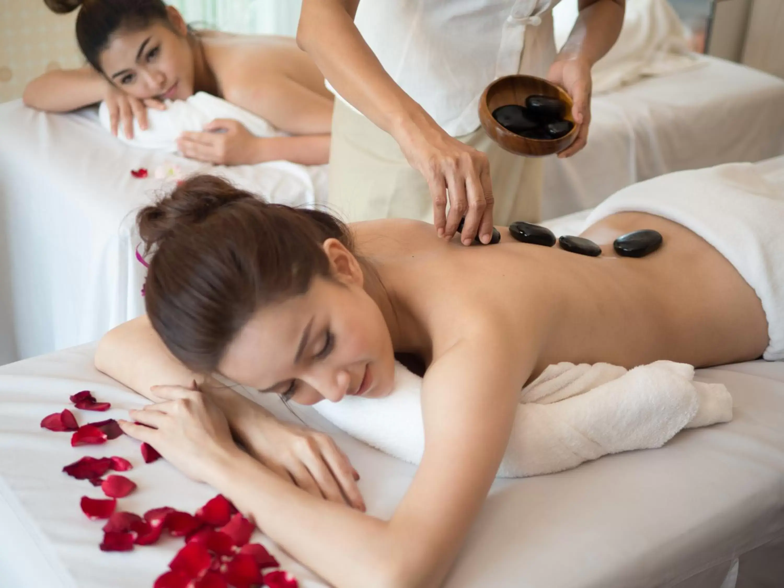 Massage in Divina Charme