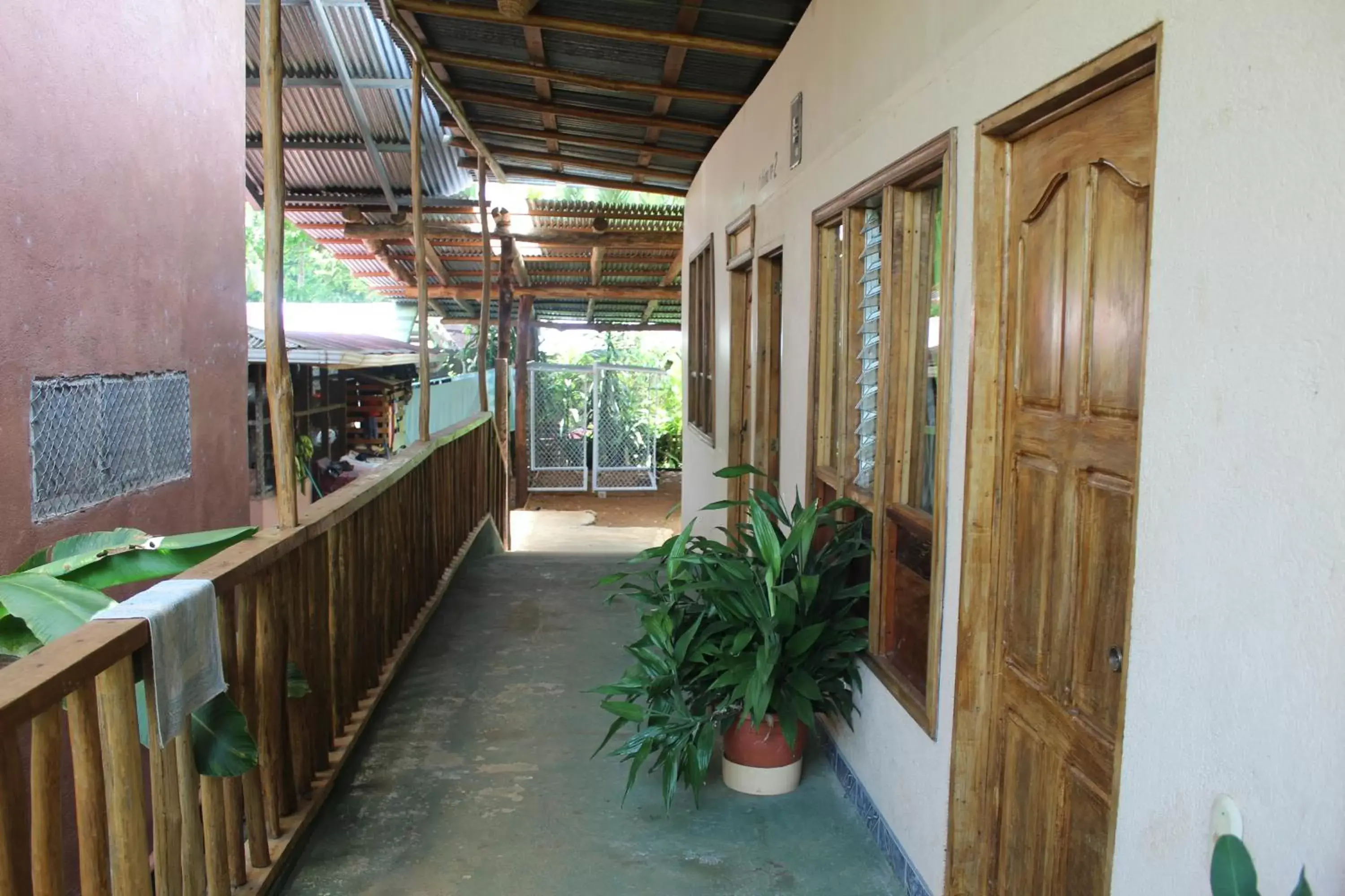 Balcony/Terrace in Iguanitas Lodge