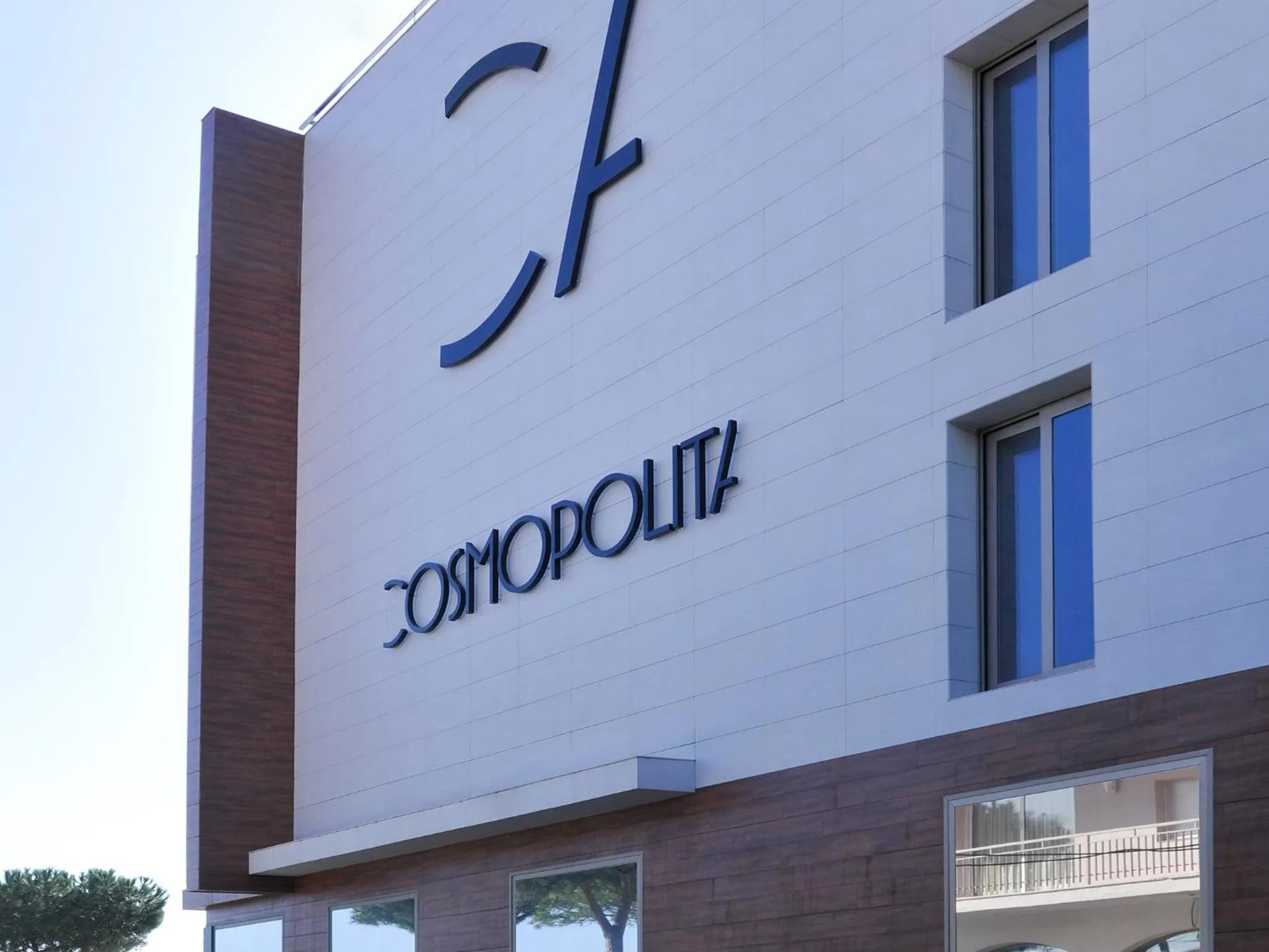 Facade/entrance in Cosmopolita Hotel Boutique & Spa
