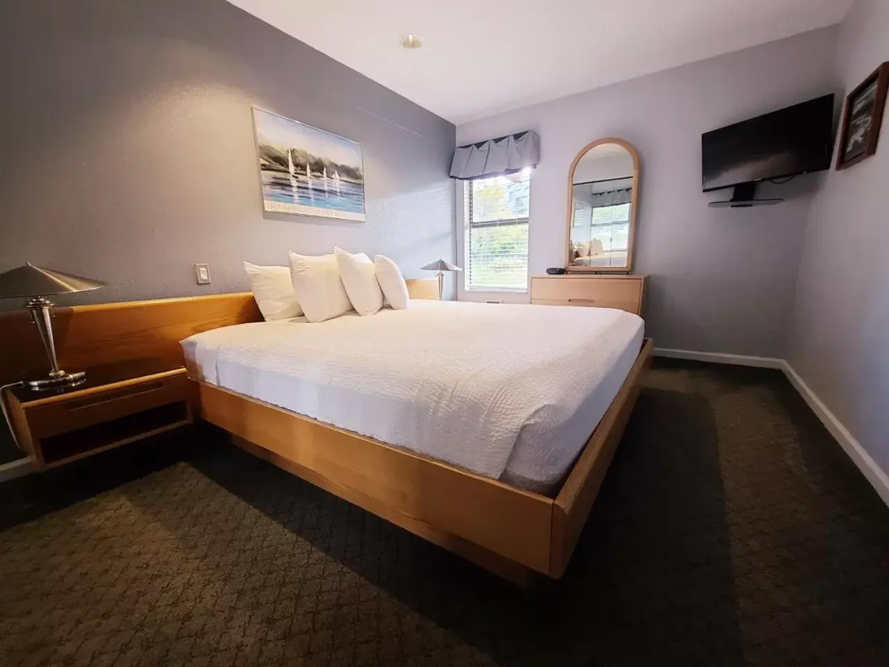 Bed in Embarcadero Resort