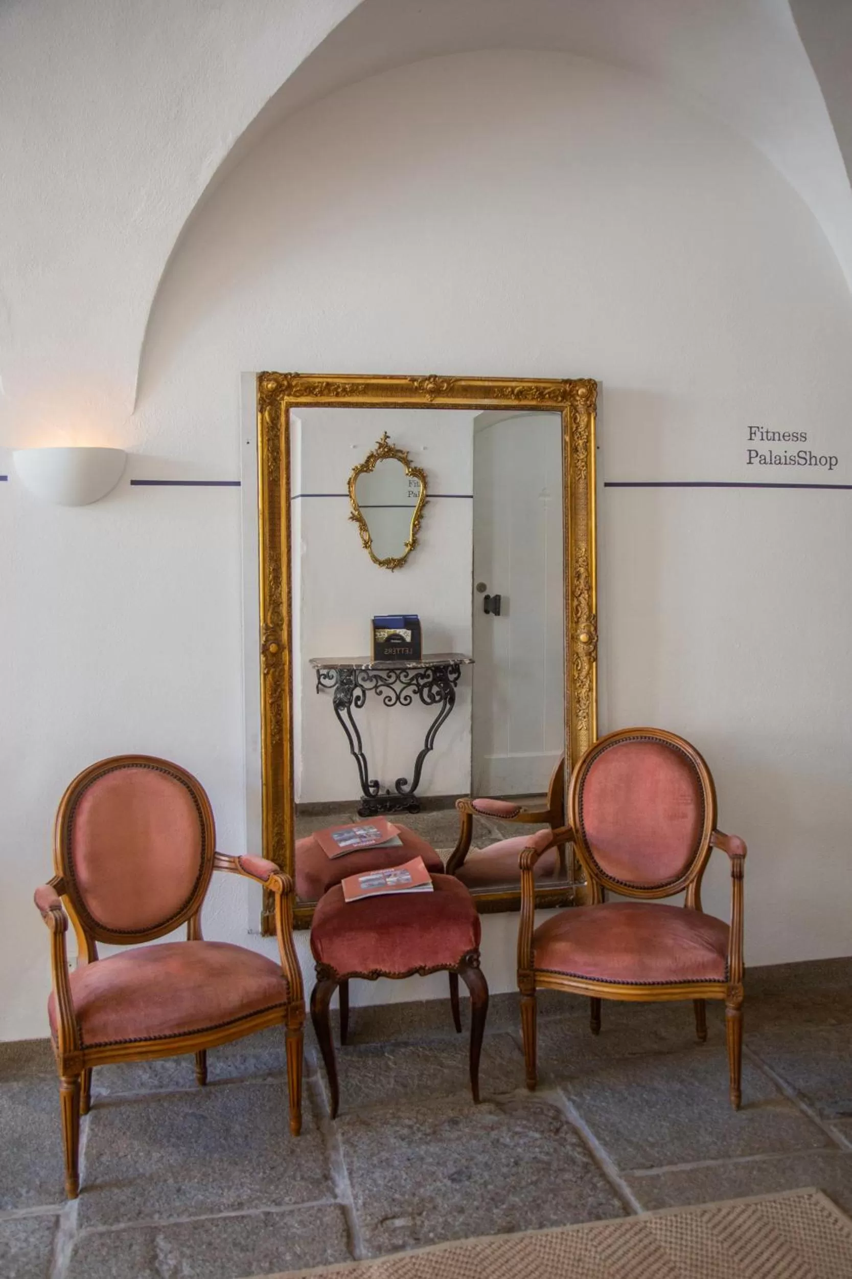 Lobby or reception in ApartOne Altstadt-Hotel