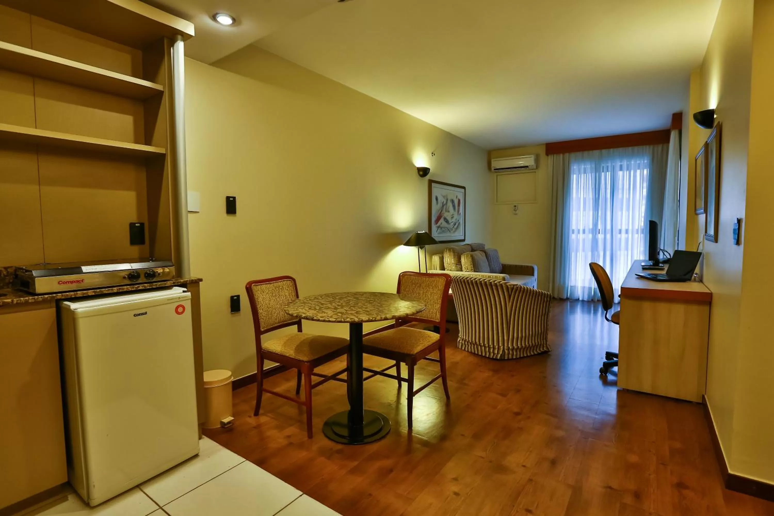 Kitchen or kitchenette in Metropolitan Hotel Brasília