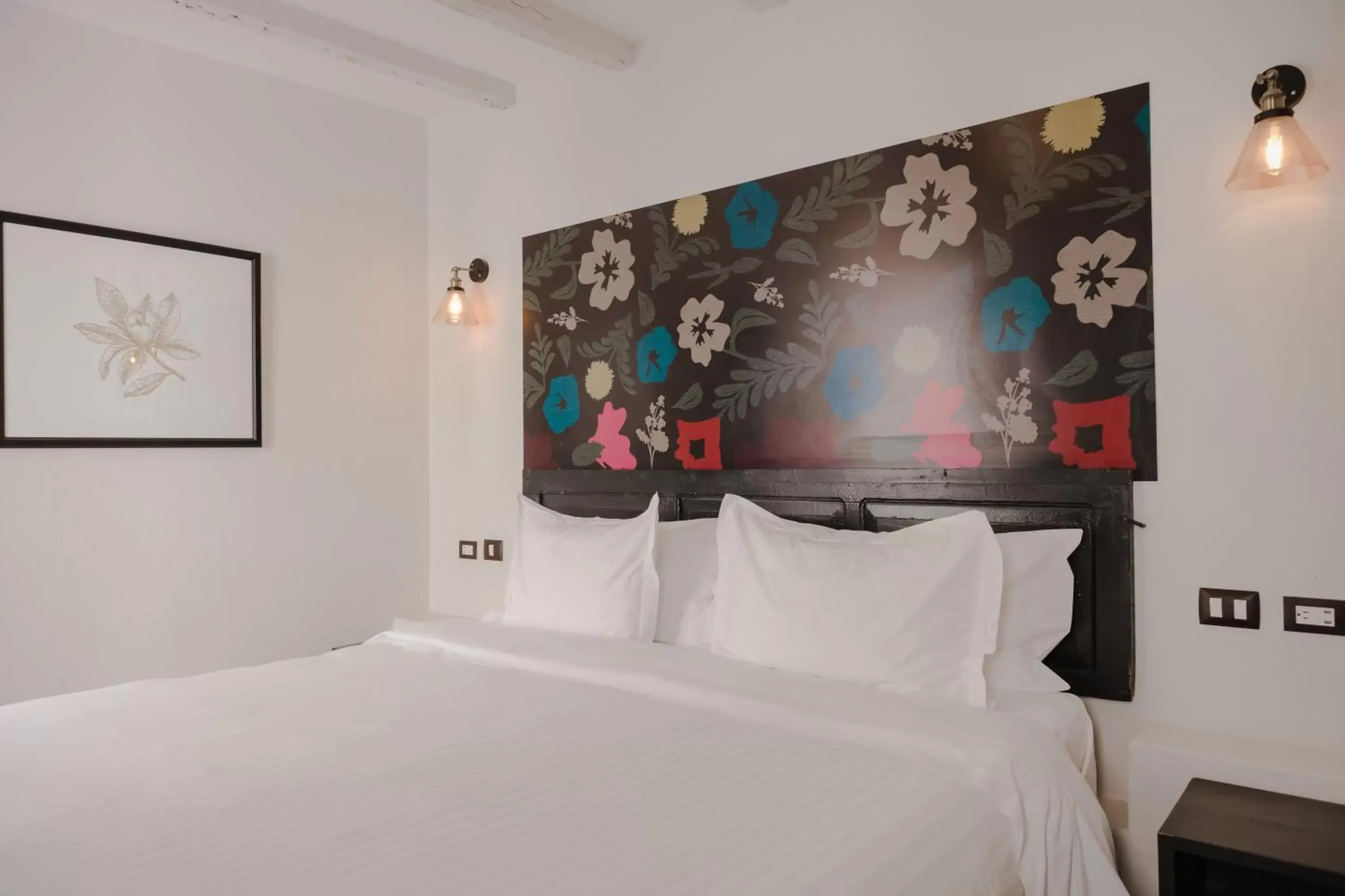 Decorative detail, Bed in Hotel Maria Bonita