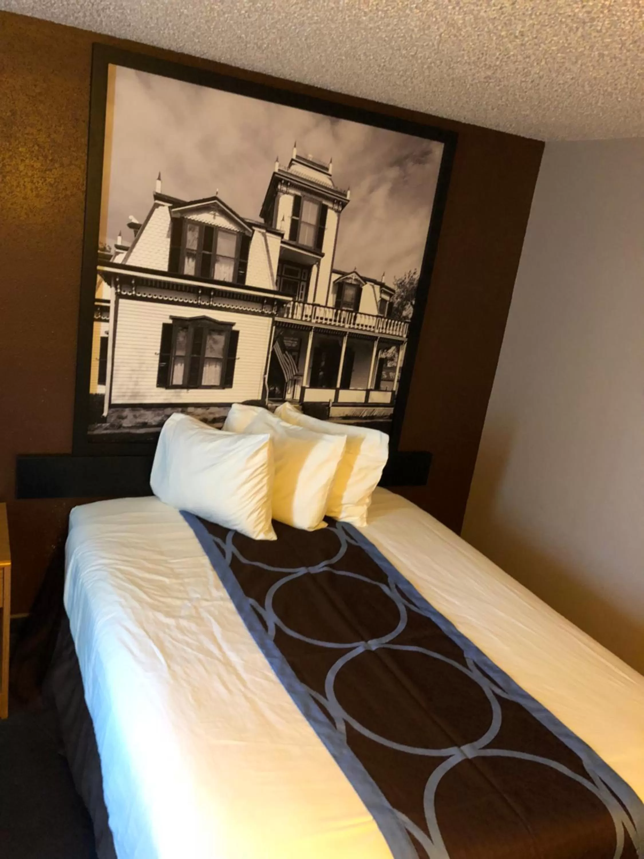 Bed in Super 8 by Wyndham North Platte