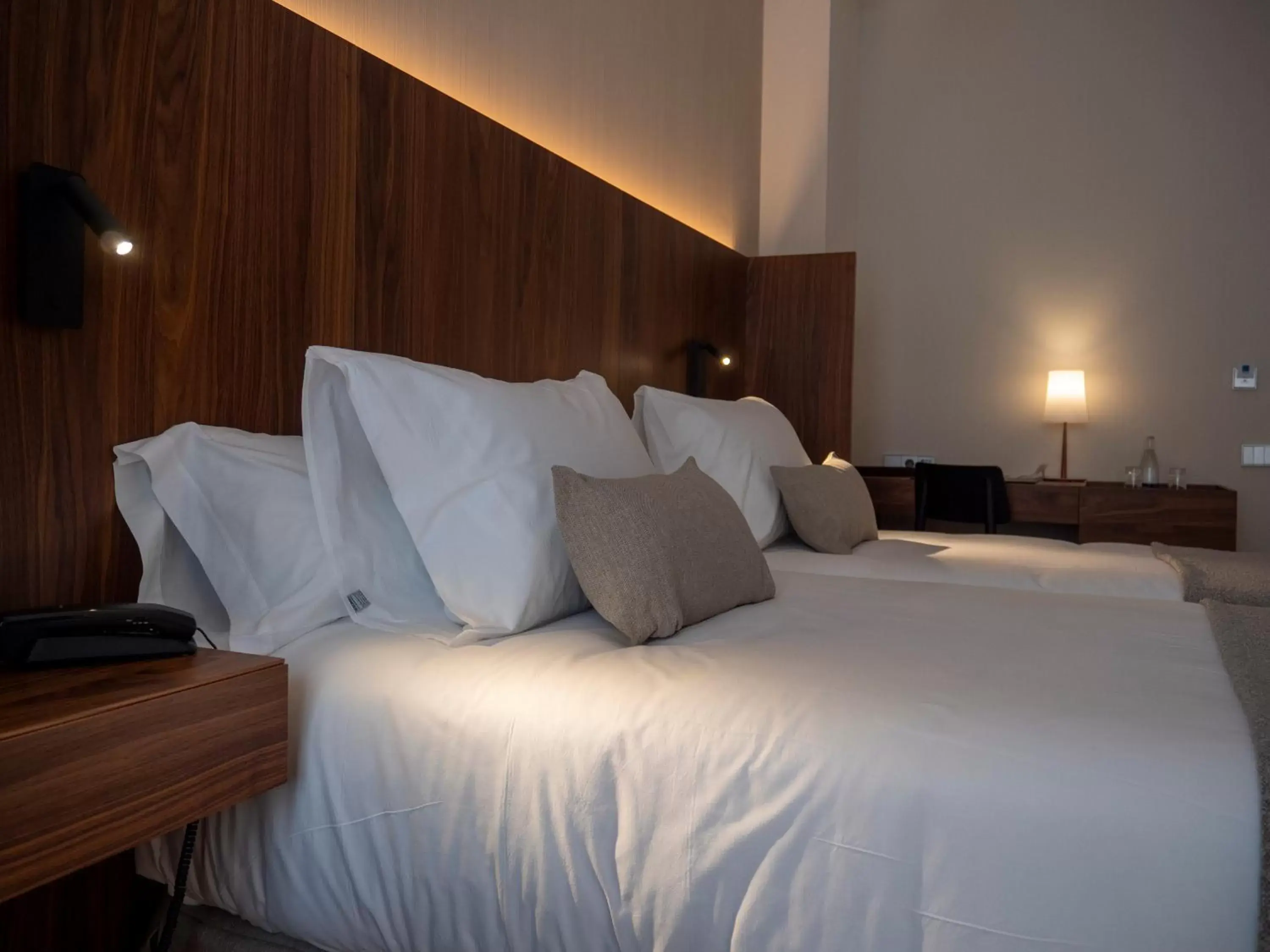 Photo of the whole room, Bed in Hotel Palacio La Marquesa 4 Estrellas SUP