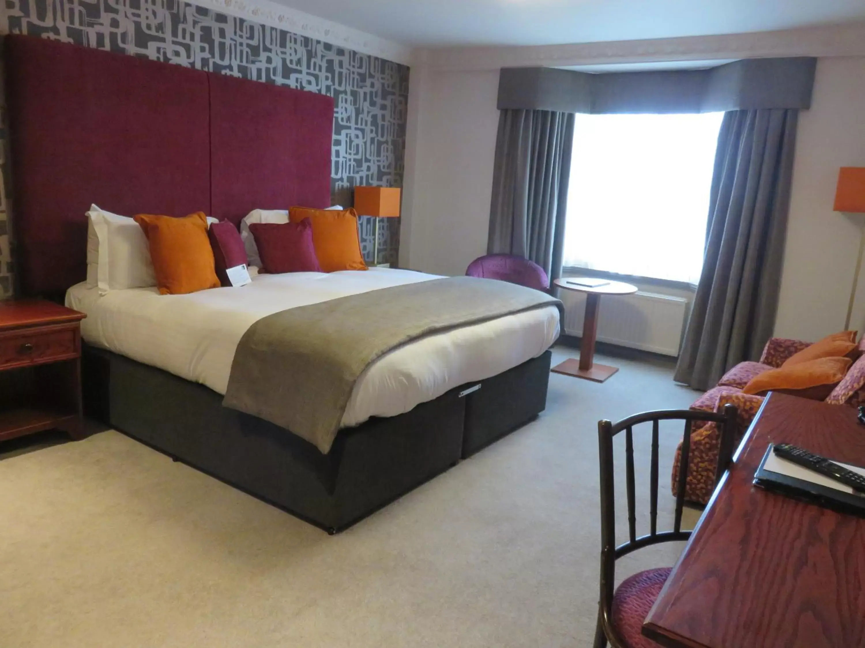 Photo of the whole room, Bed in Belmont Hotel Leicester