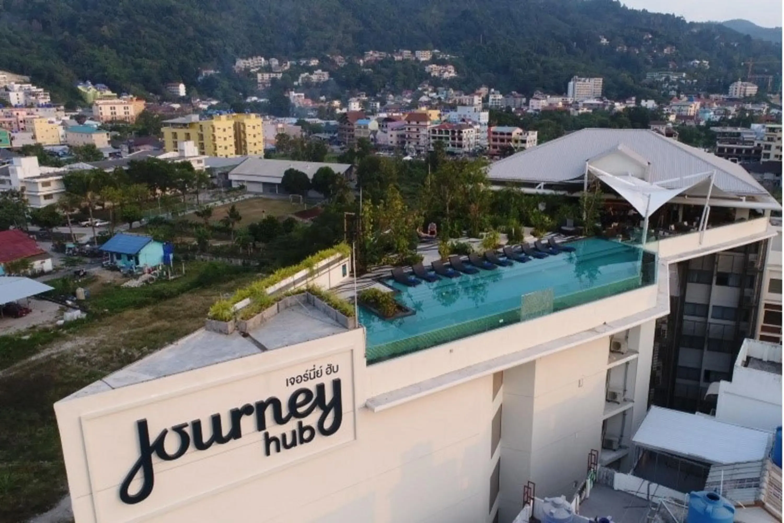 Property building in Mercure Phuket Patong Journeyhub Property building in Mercure Phuket Patong Journeyhub