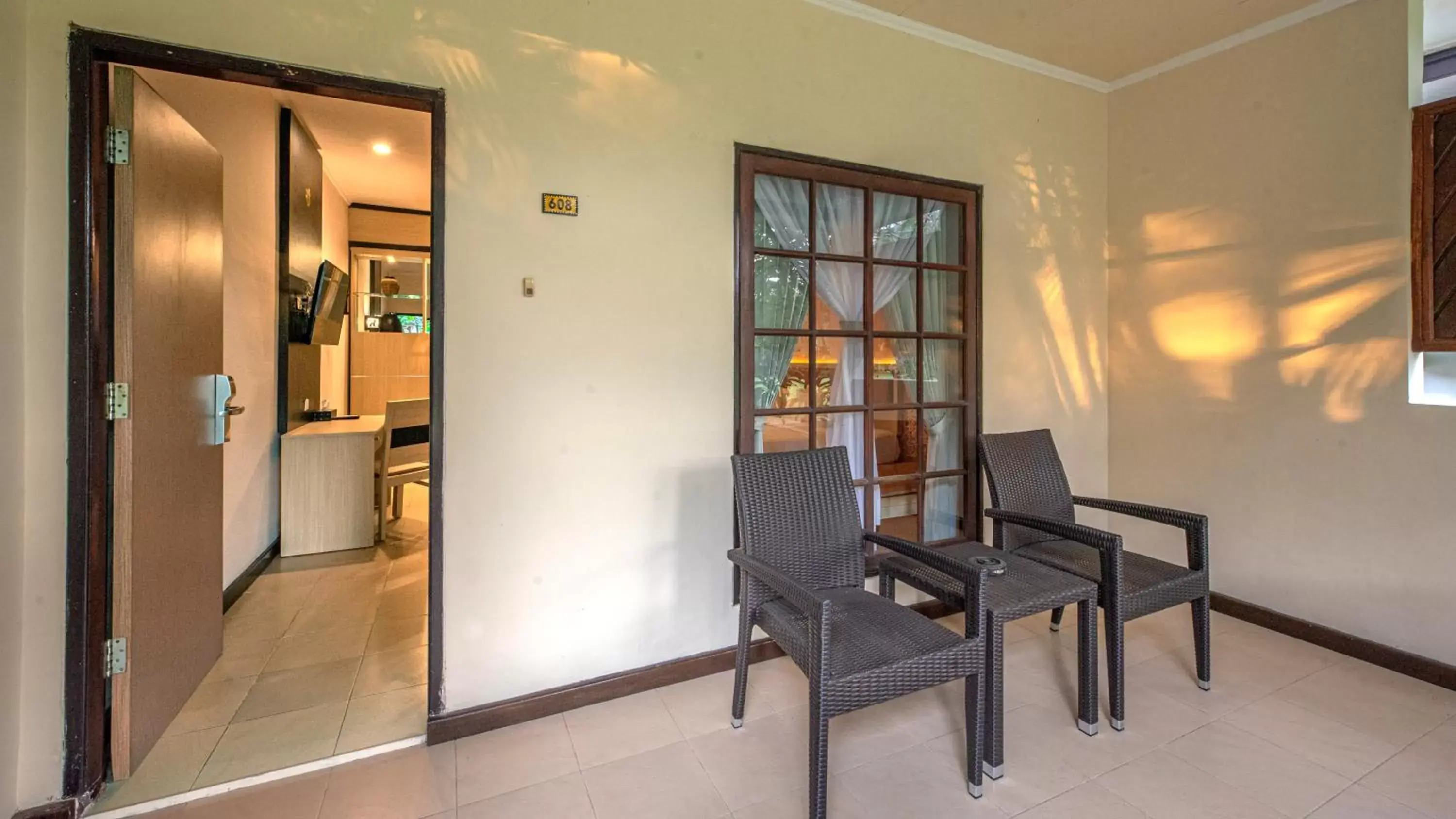 Living room in Lombok Garden Hotel