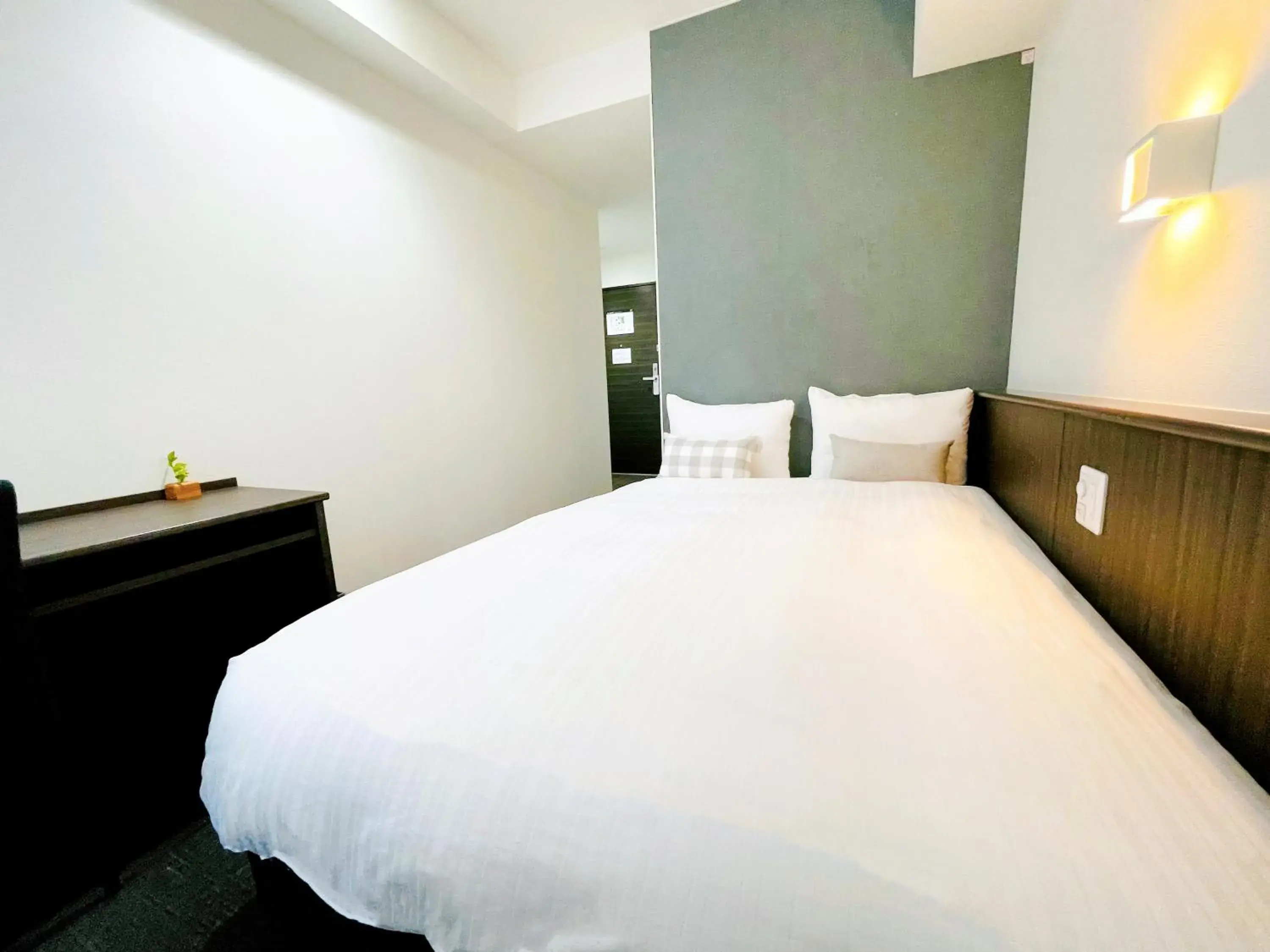 Photo of the whole room, Bed in Eins.Inn Umeda Higashi Photo of the whole room, Bed in Eins.Inn Umeda Higashi