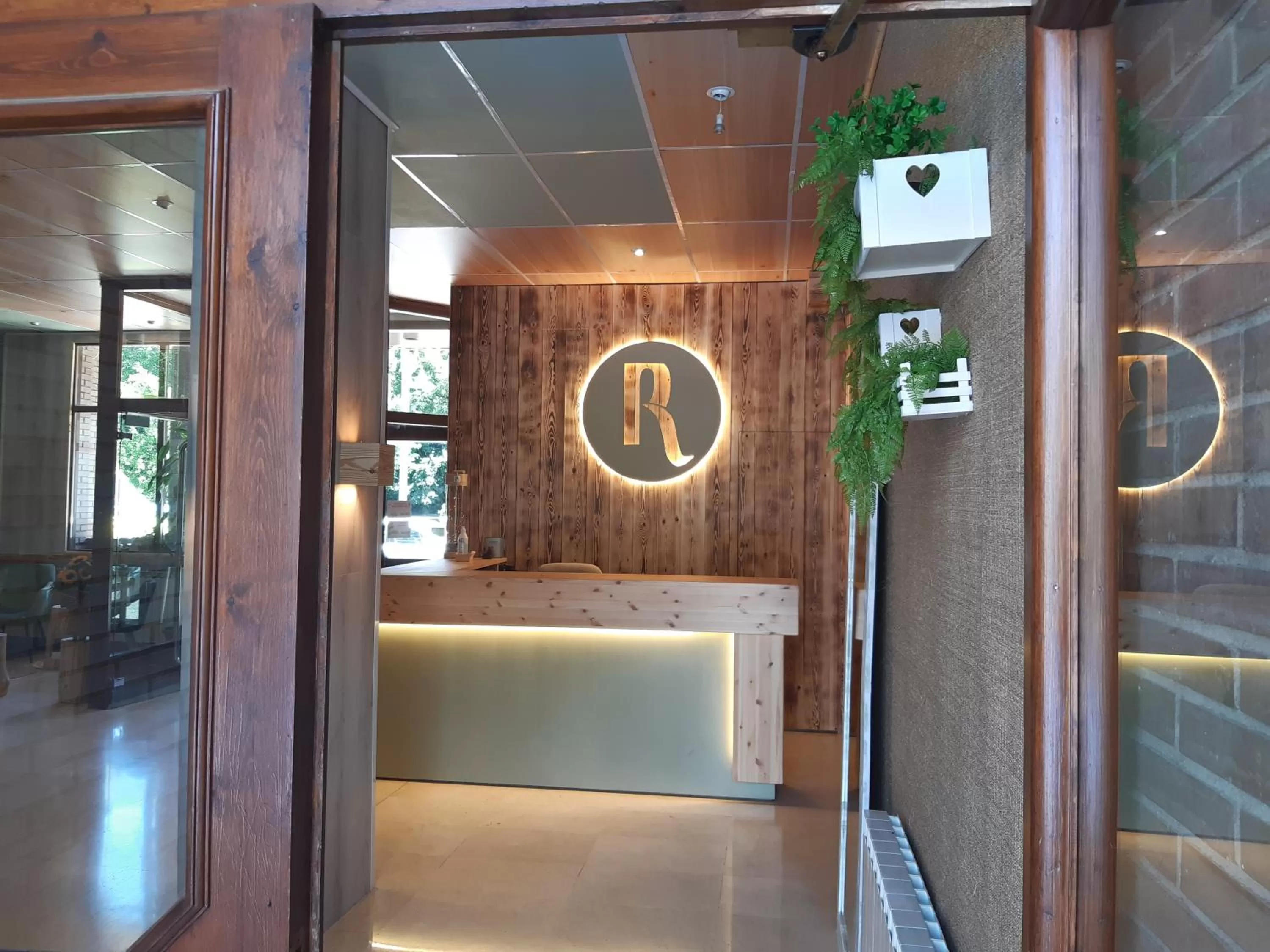 Facade/entrance in Pey Resort