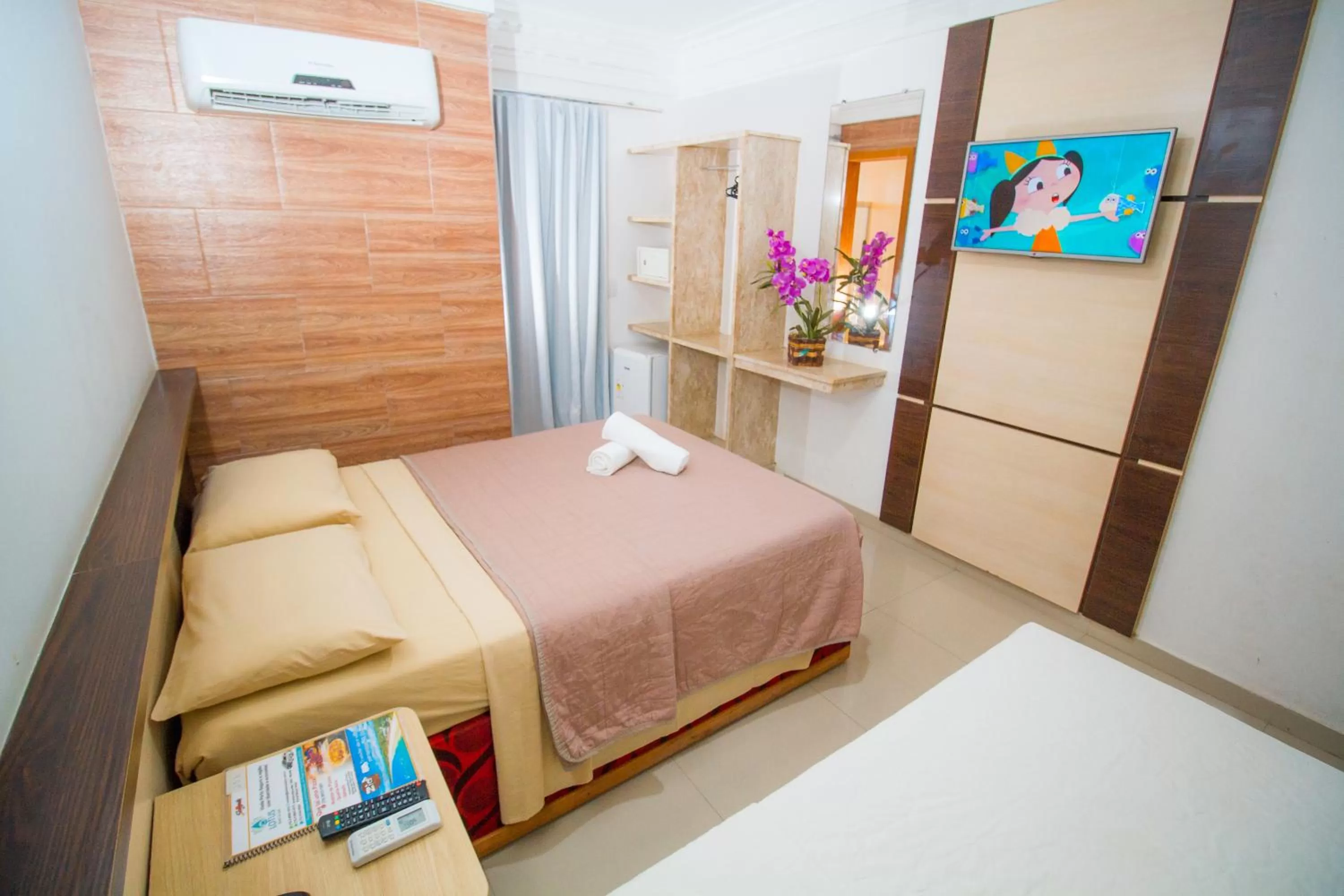 Bedroom, Bed in Shangrilá - Rede Soberano