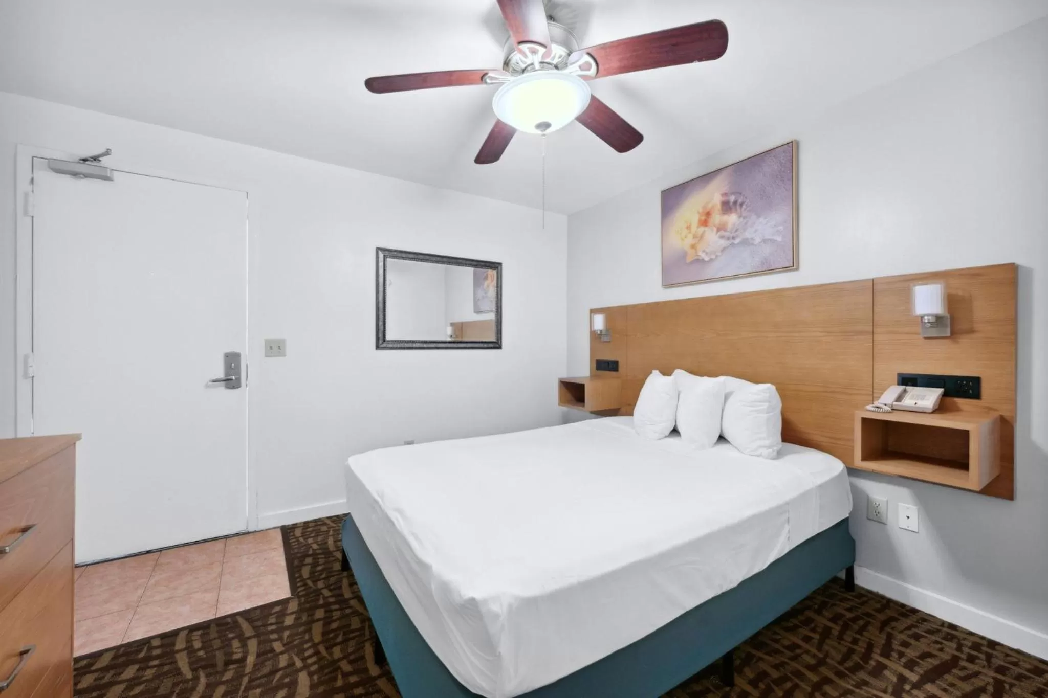 Bedroom, Bed in Beach Tower Beachfront Hotel, a By The Sea Resort