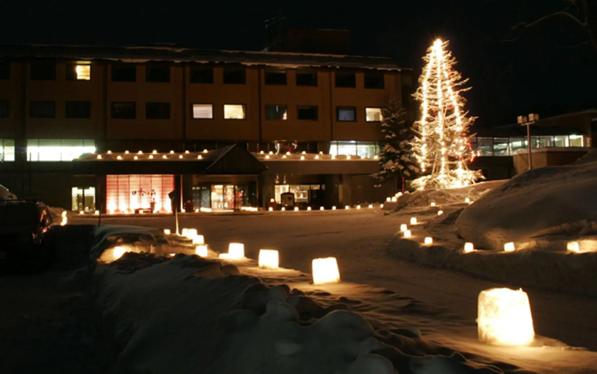 Property building, Winter in Hotel Kanronomori