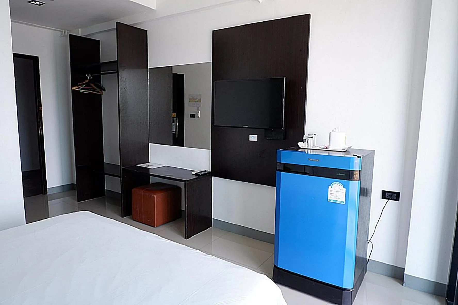 Photo of the whole room, Bed in Izen Budget Hotel & Residence