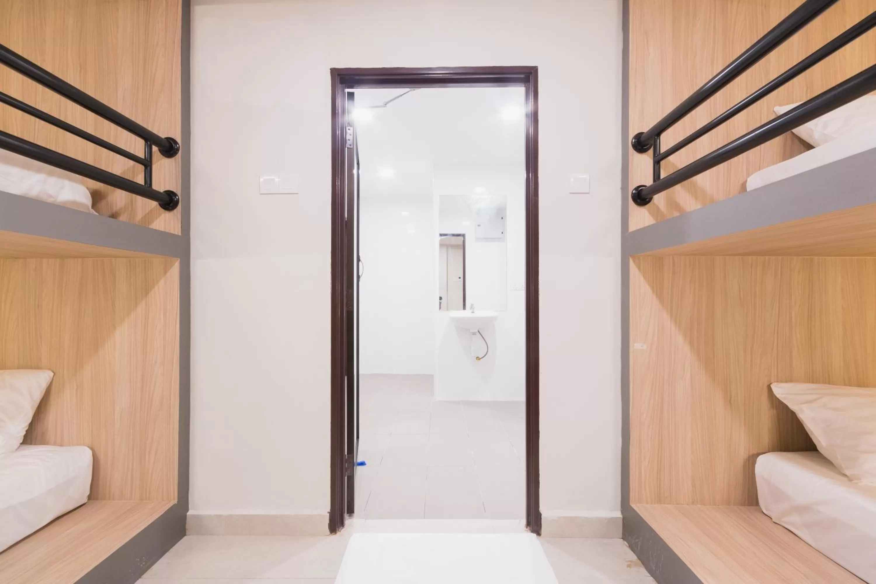 Toilet, Bed in GM Hotel Kuantan