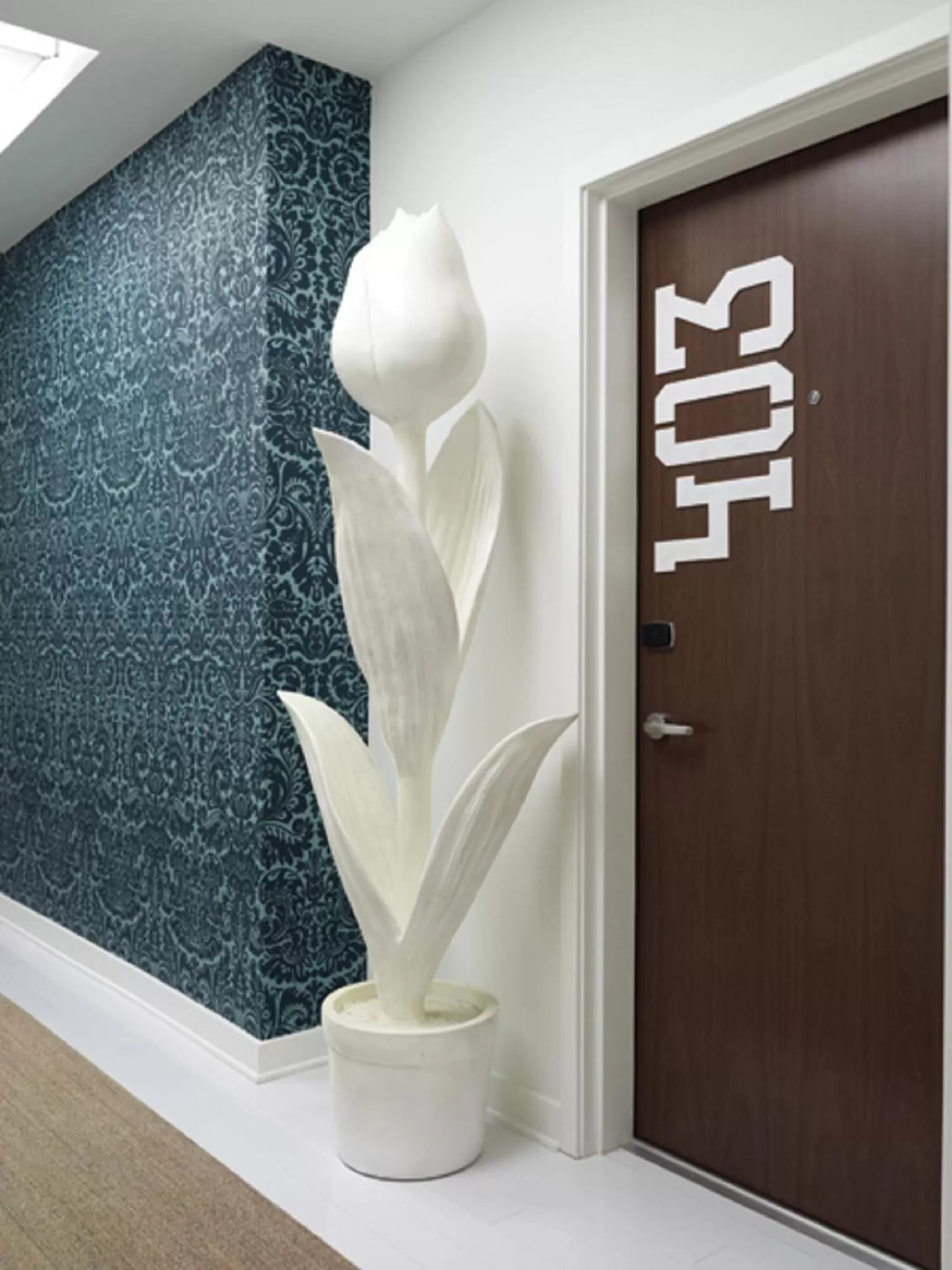 Decorative detail in Bungalow Hotel