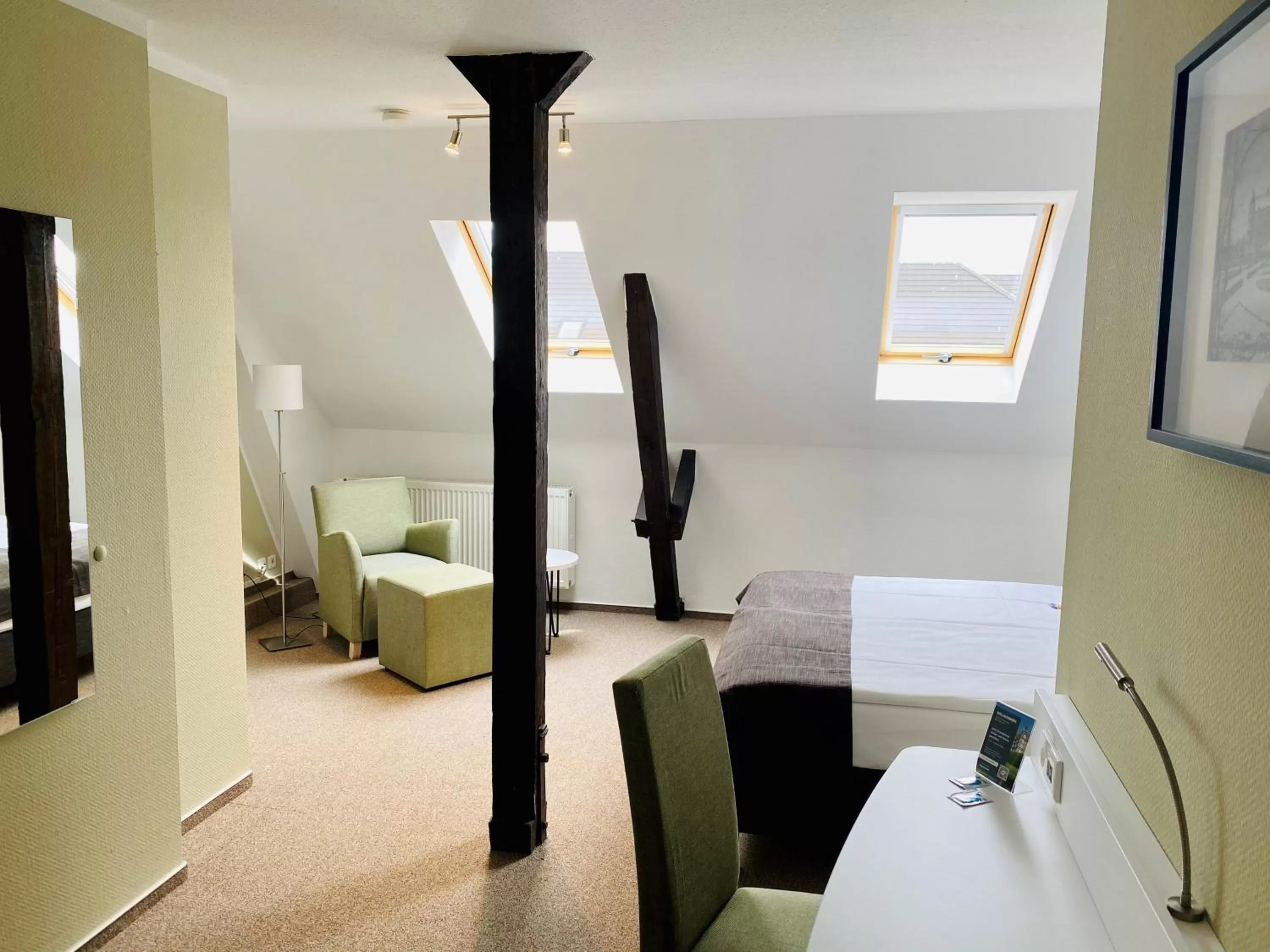 Photo of the whole room in Hotel am Schlosspark