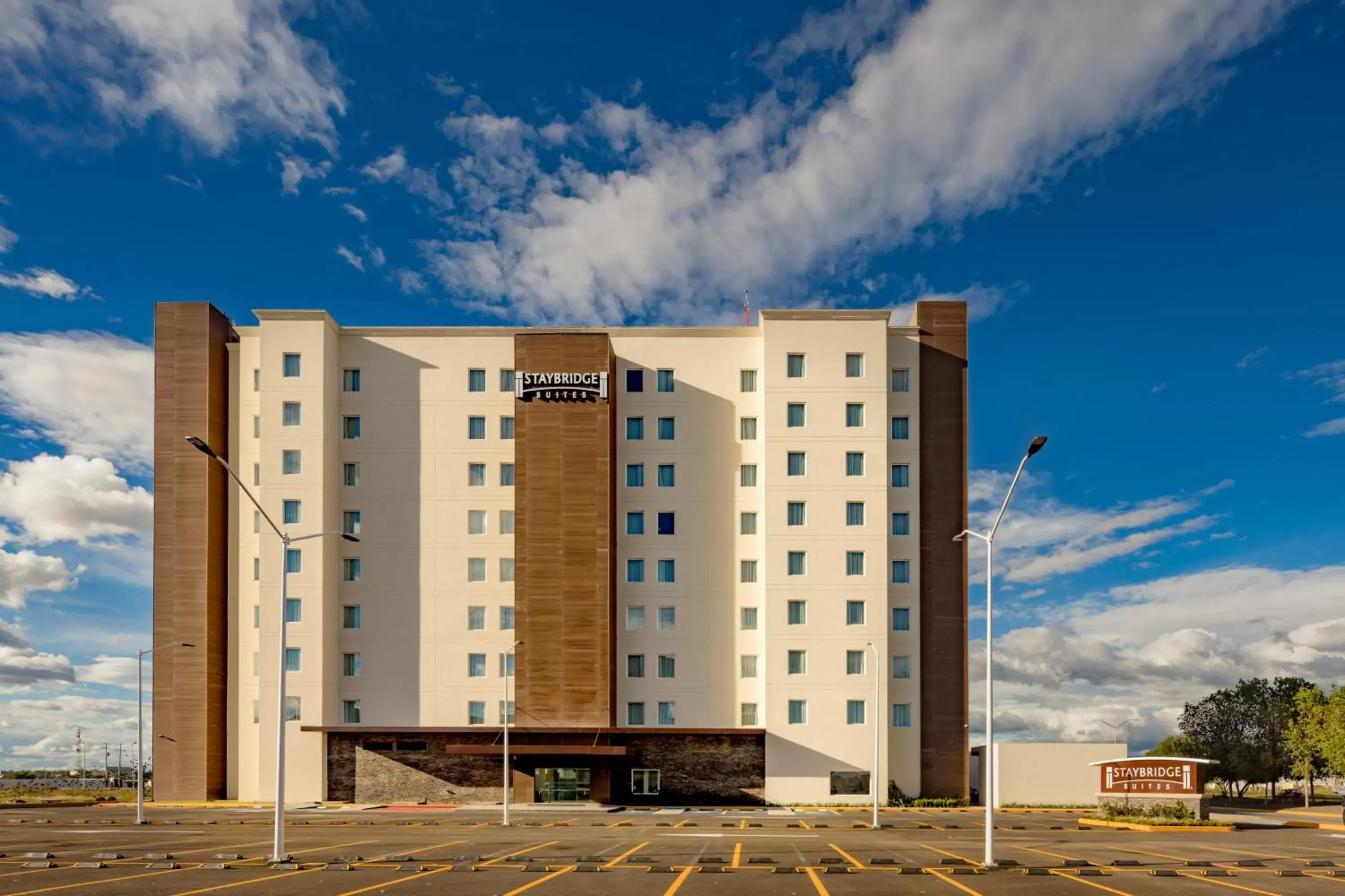 Property Building in Staybridge Suites - Irapuato, an IHG Hotel