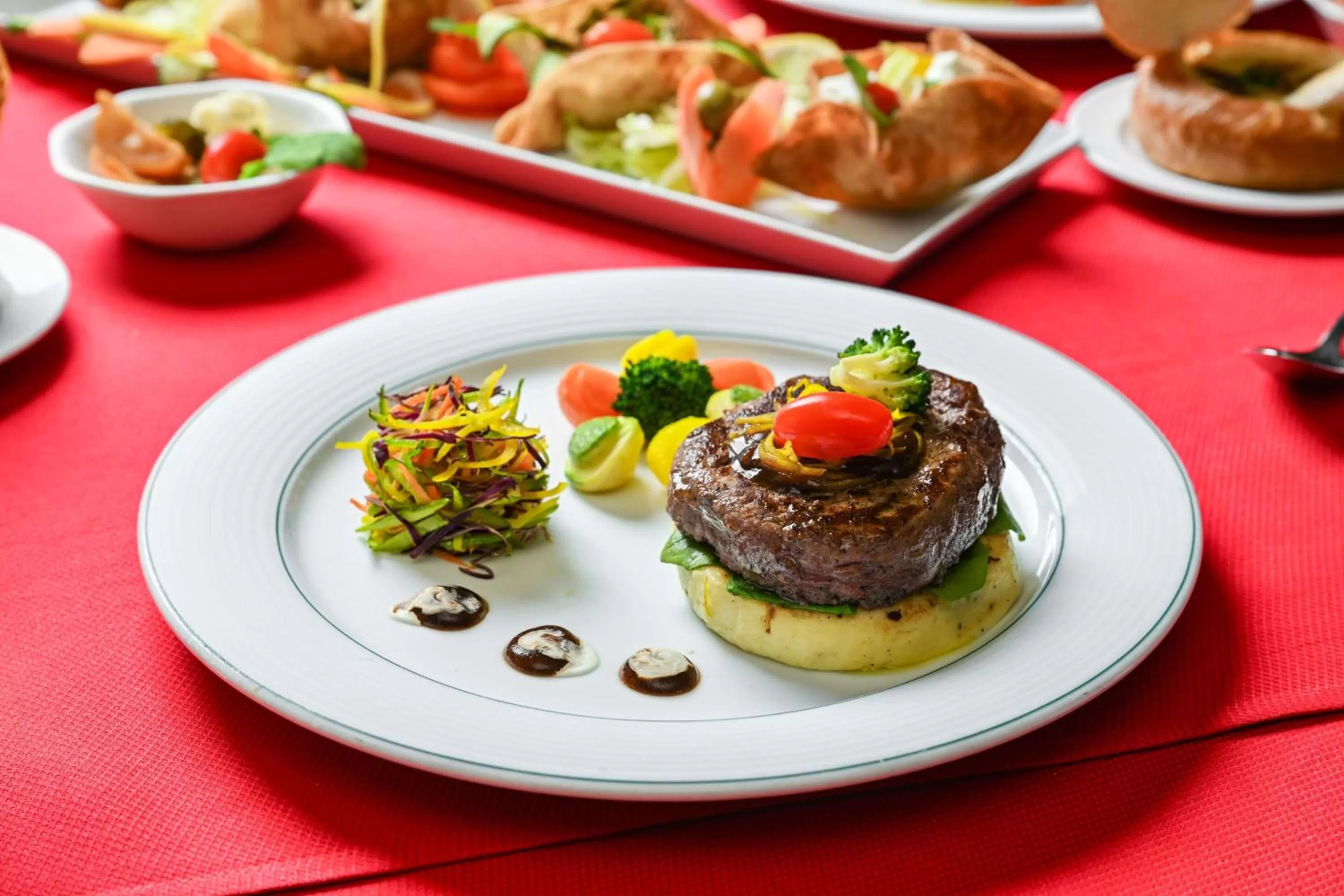 Restaurant/places to eat in Madinah Hilton Hotel