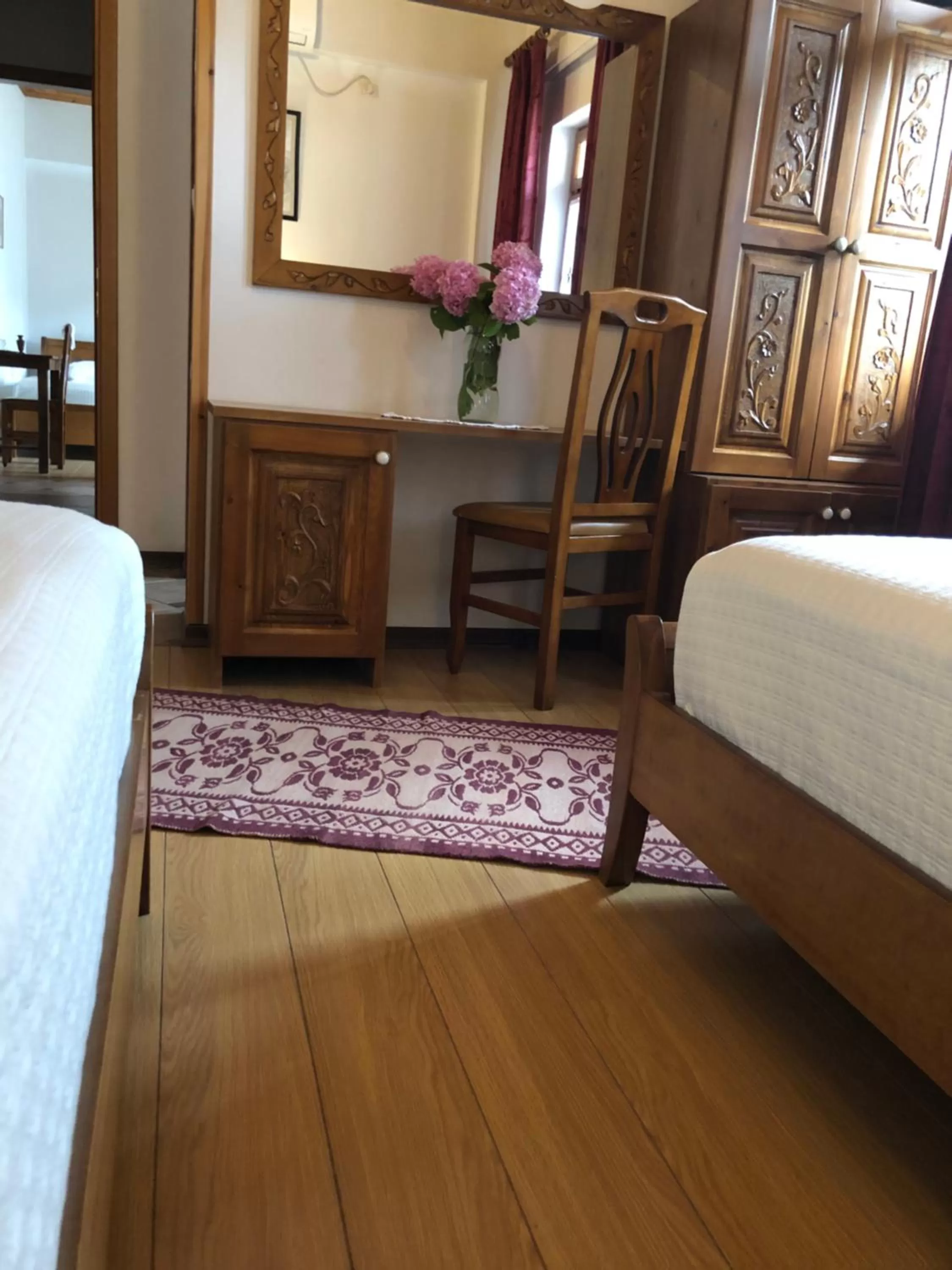 Bed in Hotel Gjirokastra