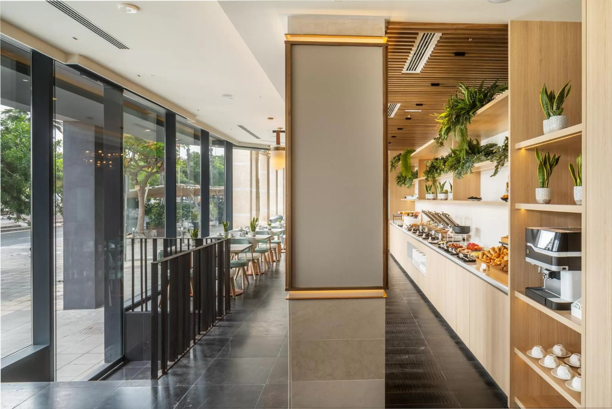 Breakfast in Hotel LIVVO Lumm