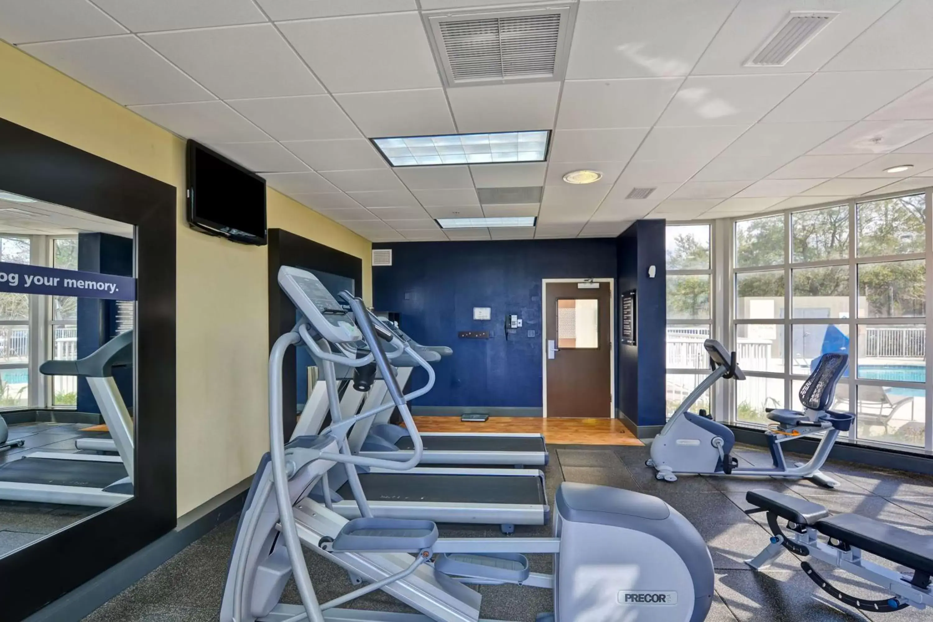 Fitness centre/facilities, Fitness Center/Facilities in Hampton Inn Mobile/East Bay