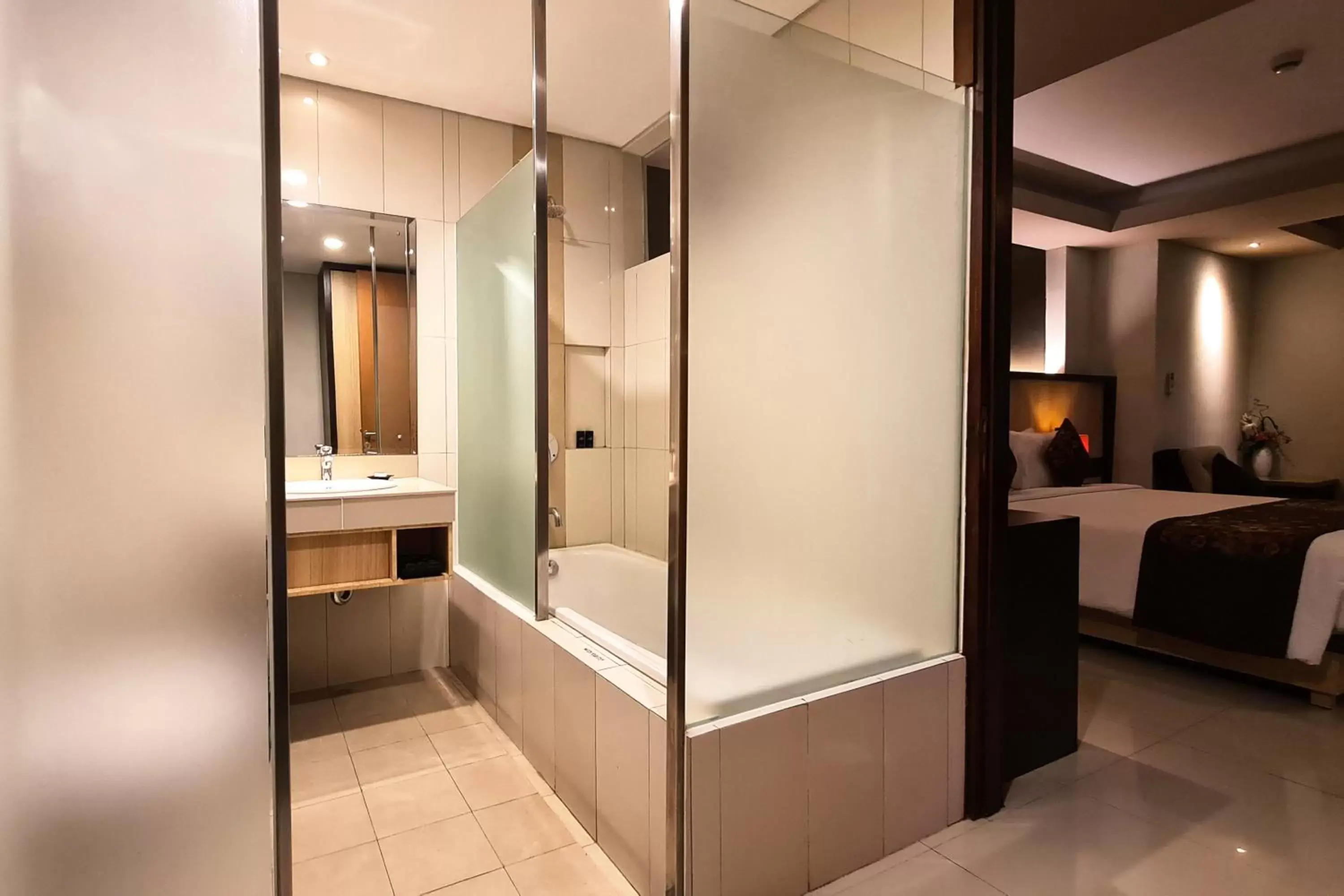 Shower, Bathroom in The Kana Kuta Hotel