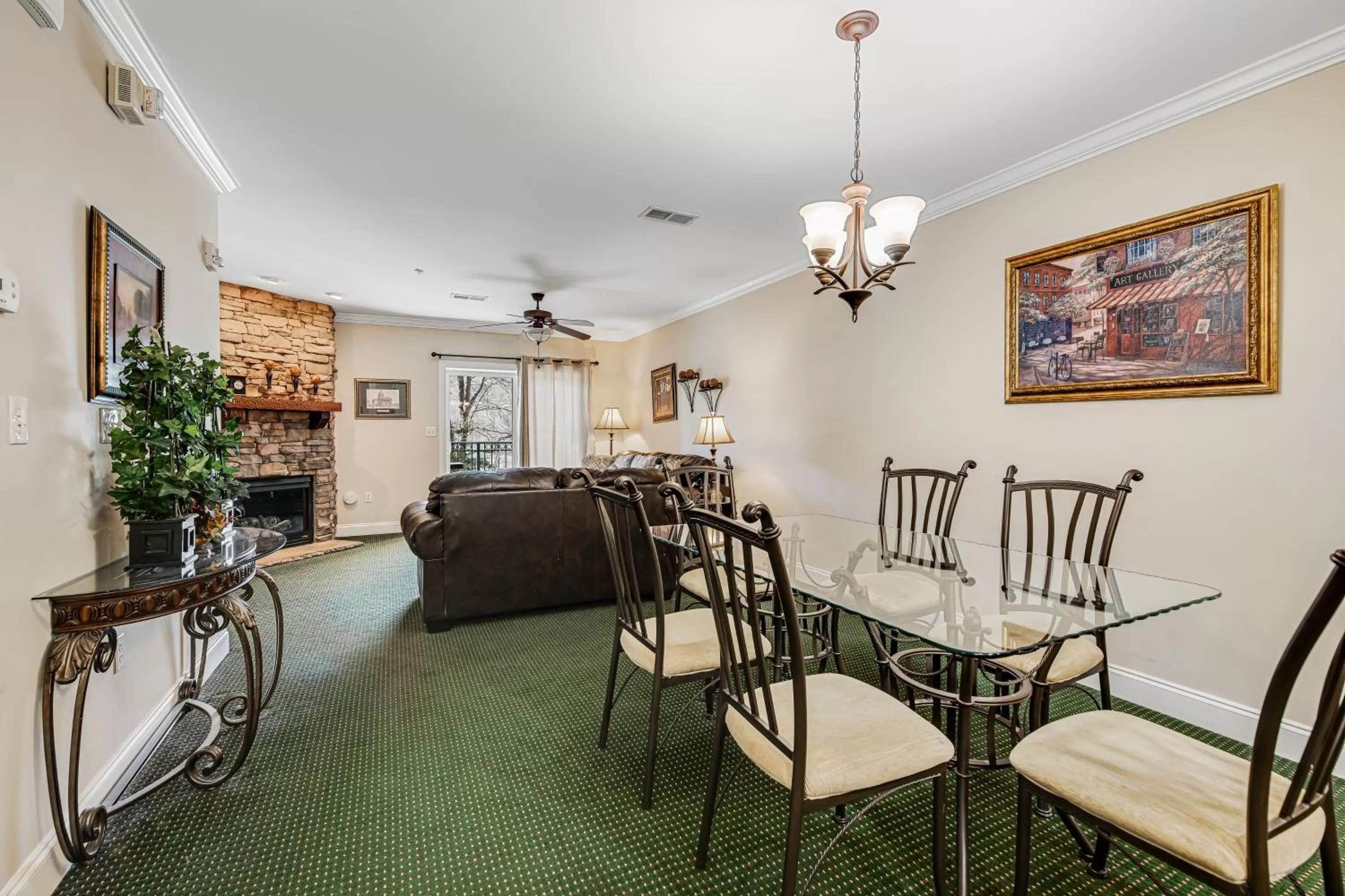 Lounge/Bar in Bon Air 2011