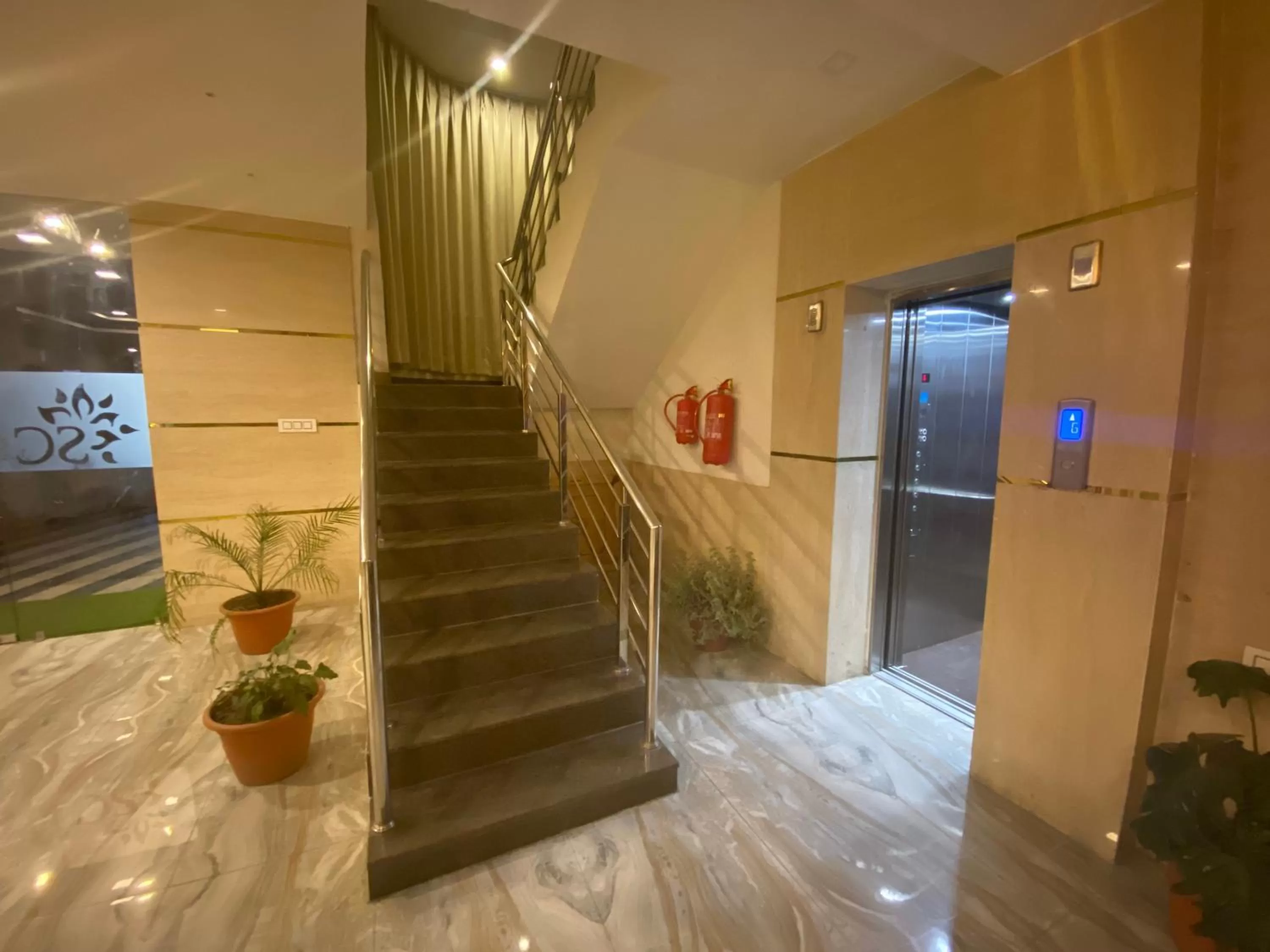 Other, Lobby/Reception in Hotel Ambika Resort Manali