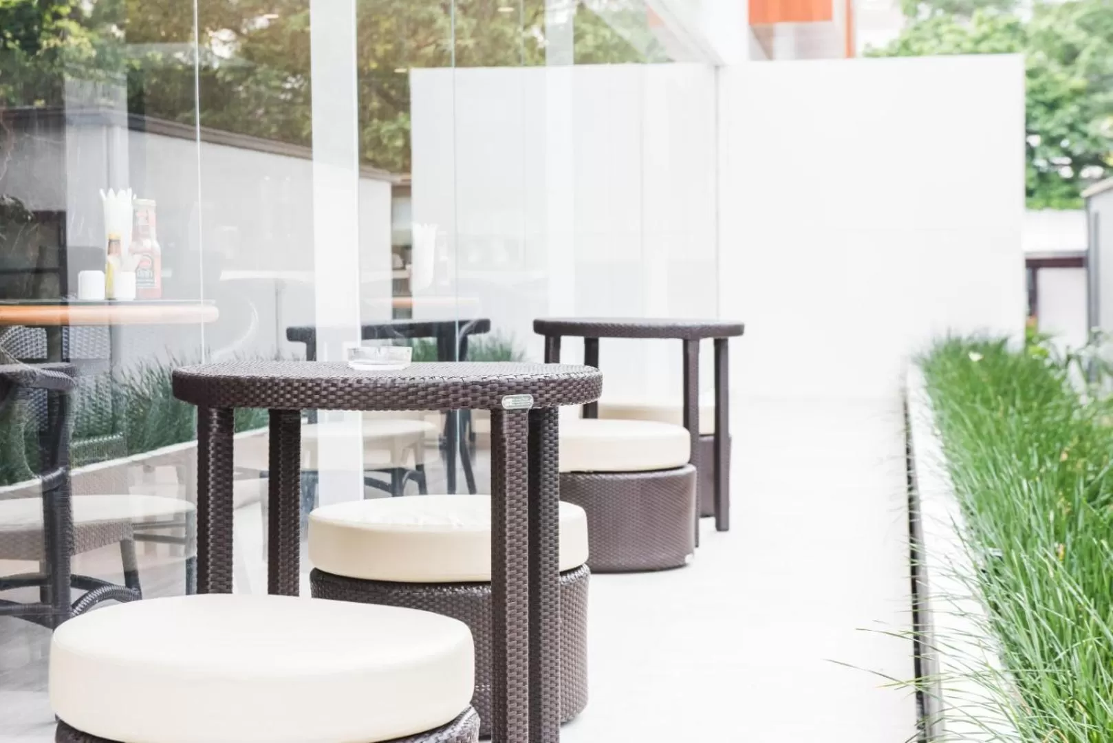 Restaurant/places to eat in twothree a homely hotel - SHA Extra Plus