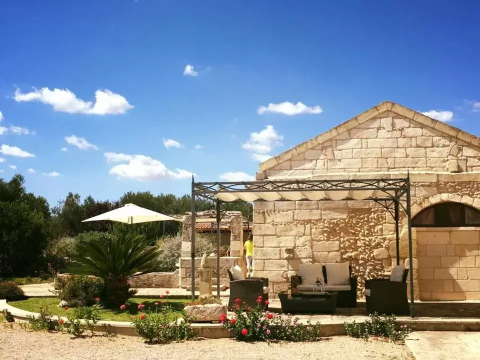 Garden view, Property Building in Agriturismo Masseria Costarella