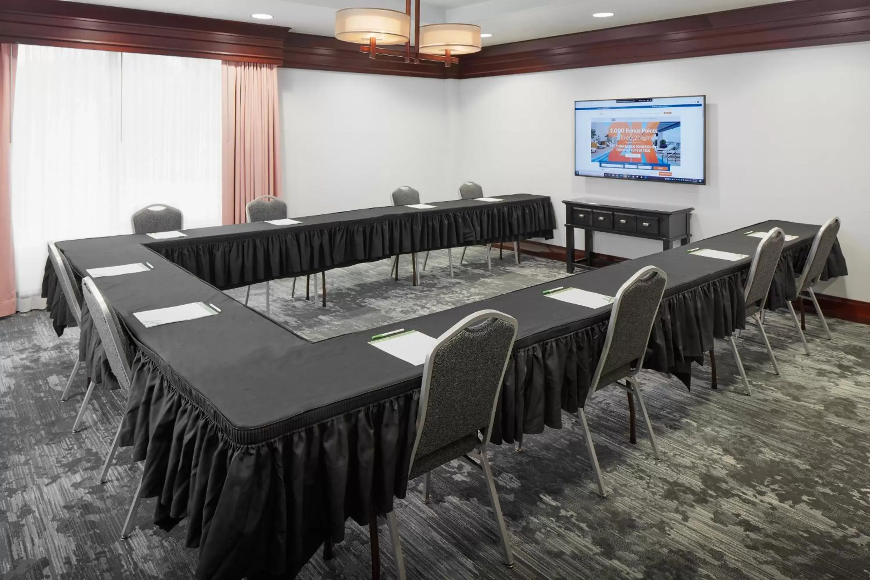 Meeting/conference room in Holiday Inn Asheville - Biltmore West, an IHG Hotel