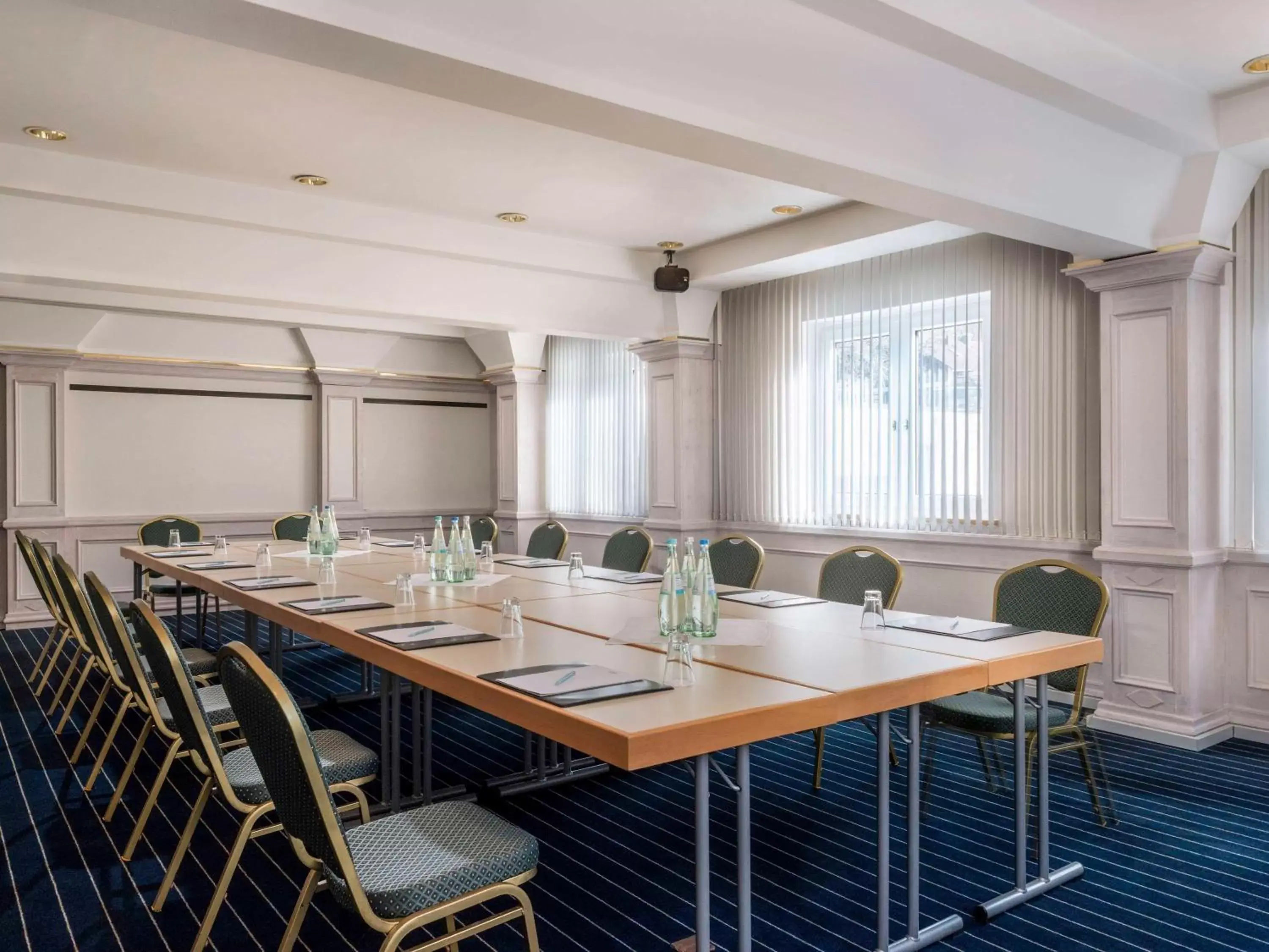 Meeting/conference room in Mercure Hotel Garmisch Partenkirchen