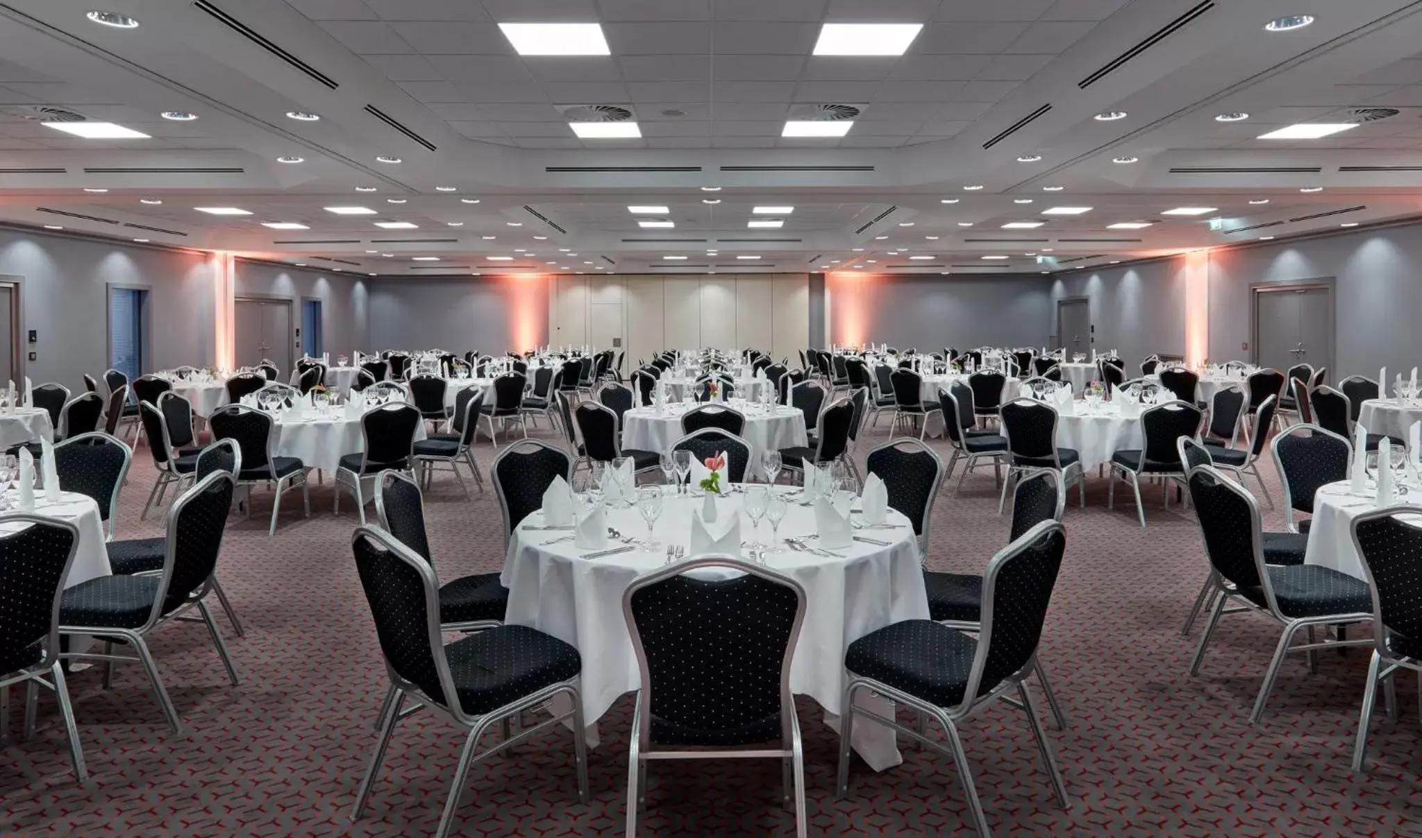 Banquet/Function facilities, Banquet Facilities in Holiday Inn Munich City Centre, an IHG Hotel