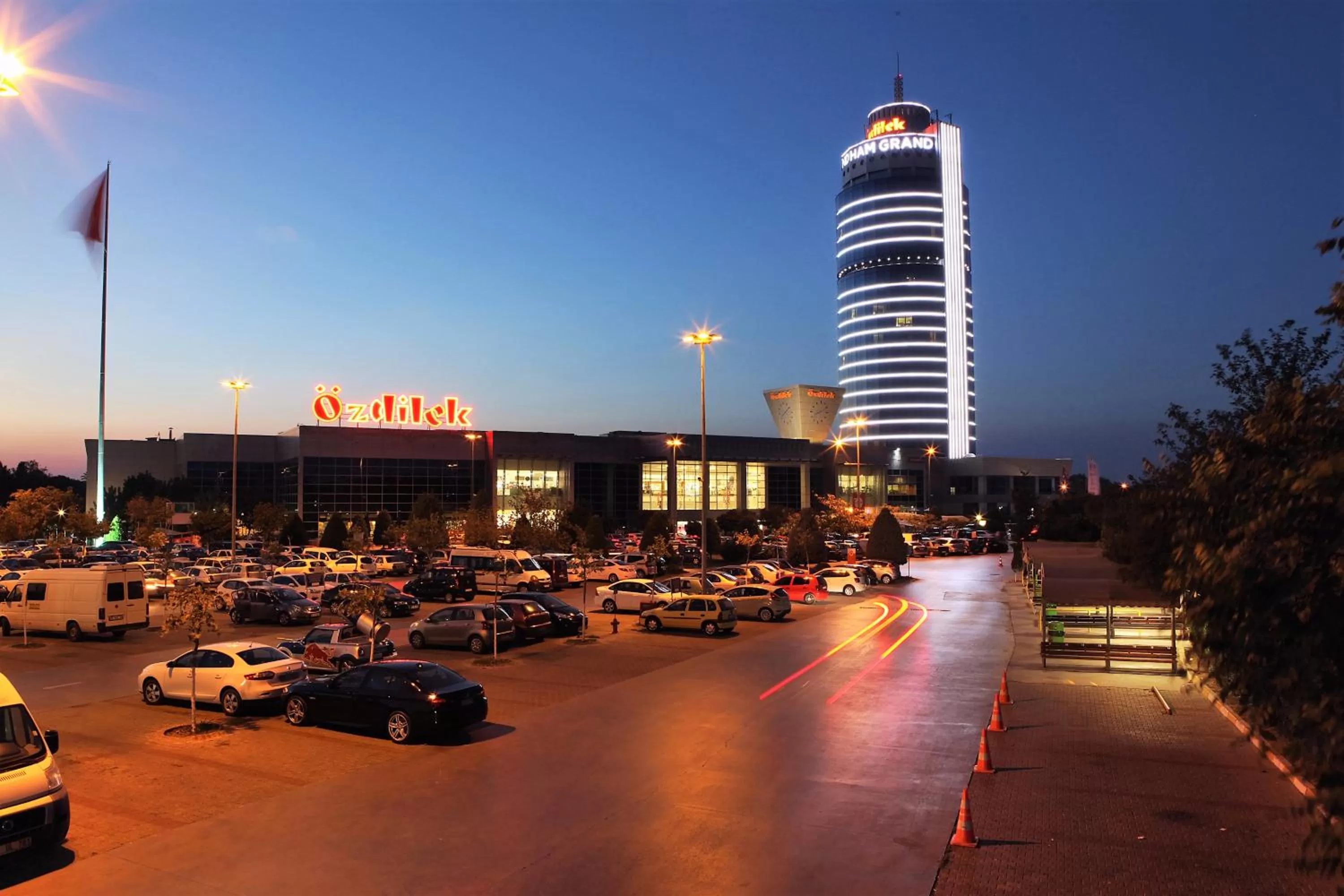 Night in Wyndham Grand Izmir Ozdilek Thermal & Spa