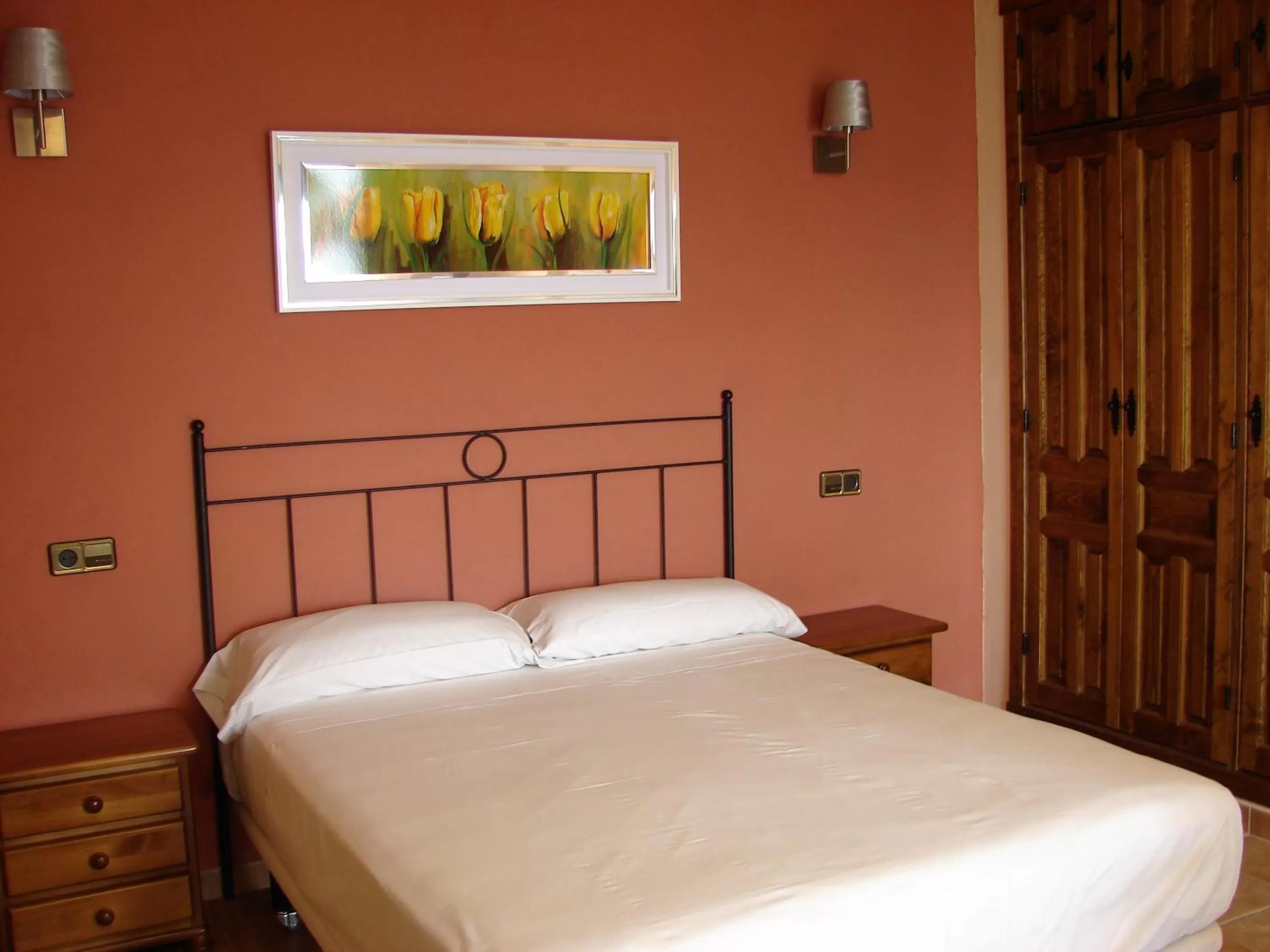 Photo of the whole room, Bed in Apartamentos Sierra de Segura