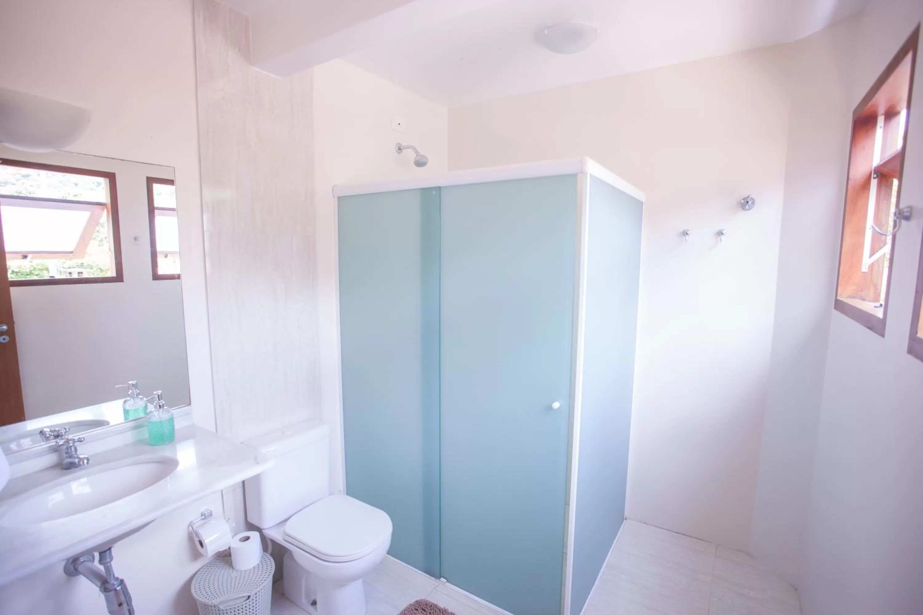 Shower in Ubatuba Ecologic Pousada