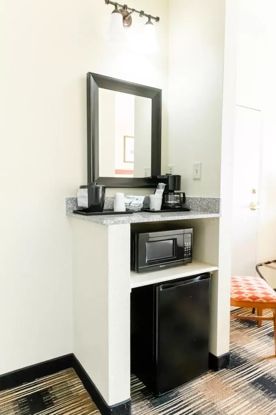 Kitchen/Kitchenette in Country Inn & Suites by Radisson, Helen, GA