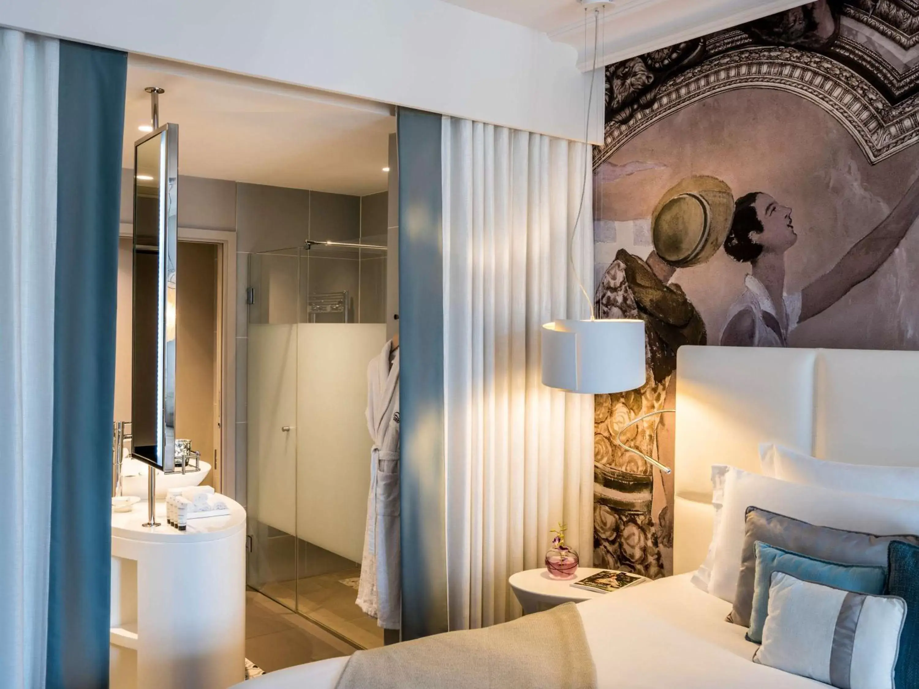 Bedroom, Bathroom in Cures Marines Hotel & Spa Trouville - MGallery Collection