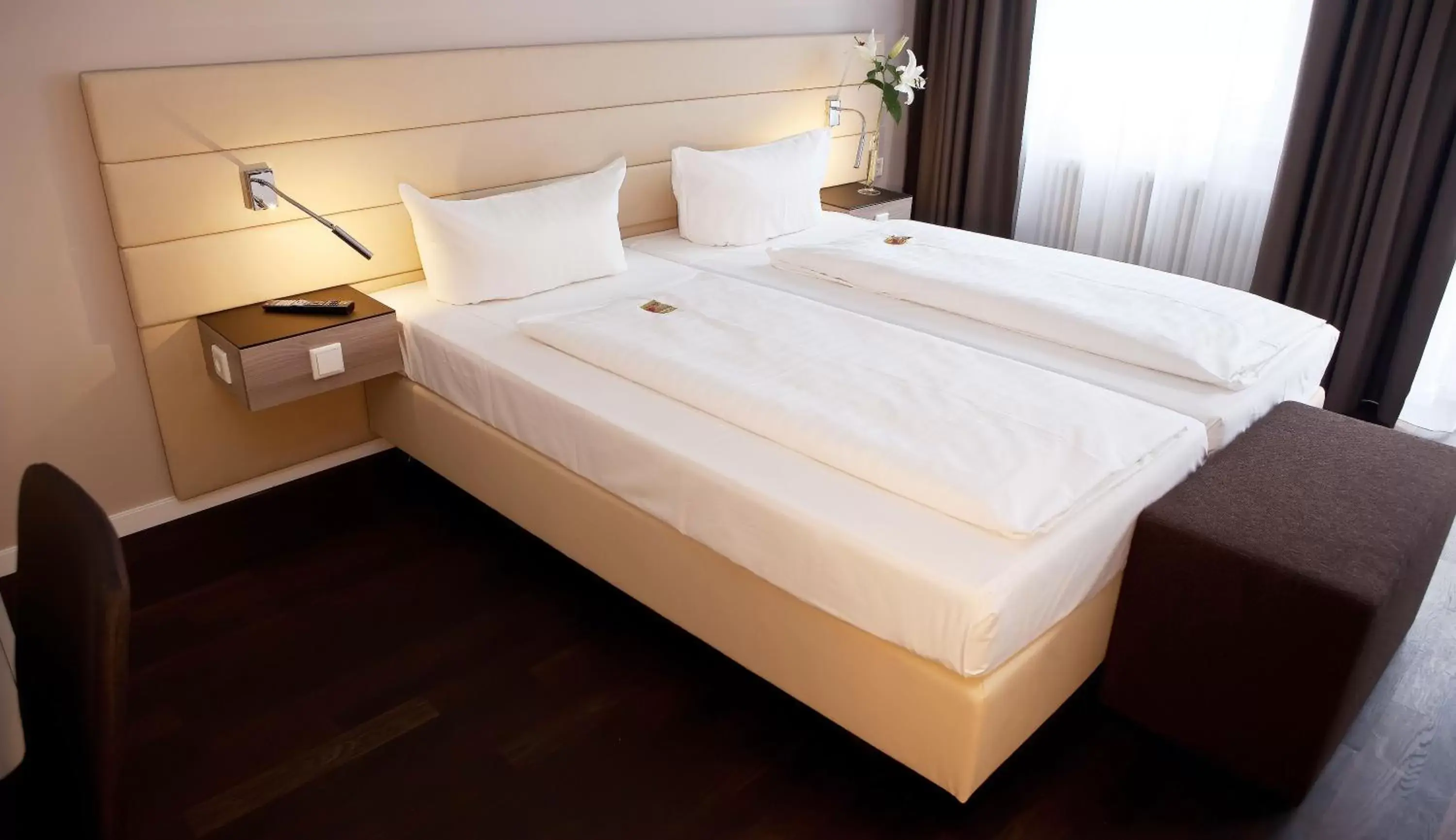 Bed in Manhattan Hotel