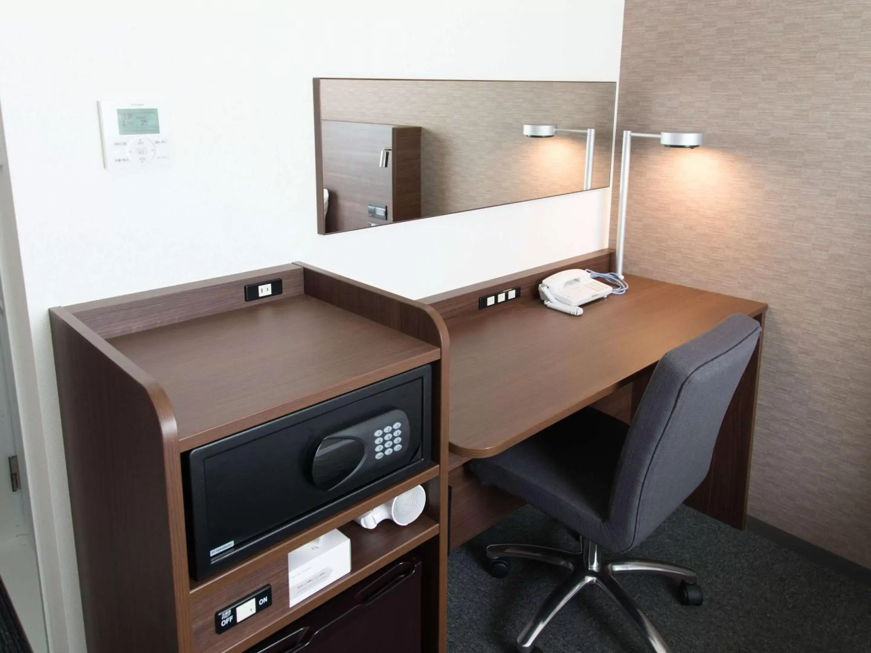 Photo of the whole room, TV/Entertainment Center in Comfort Hotel Wakayama