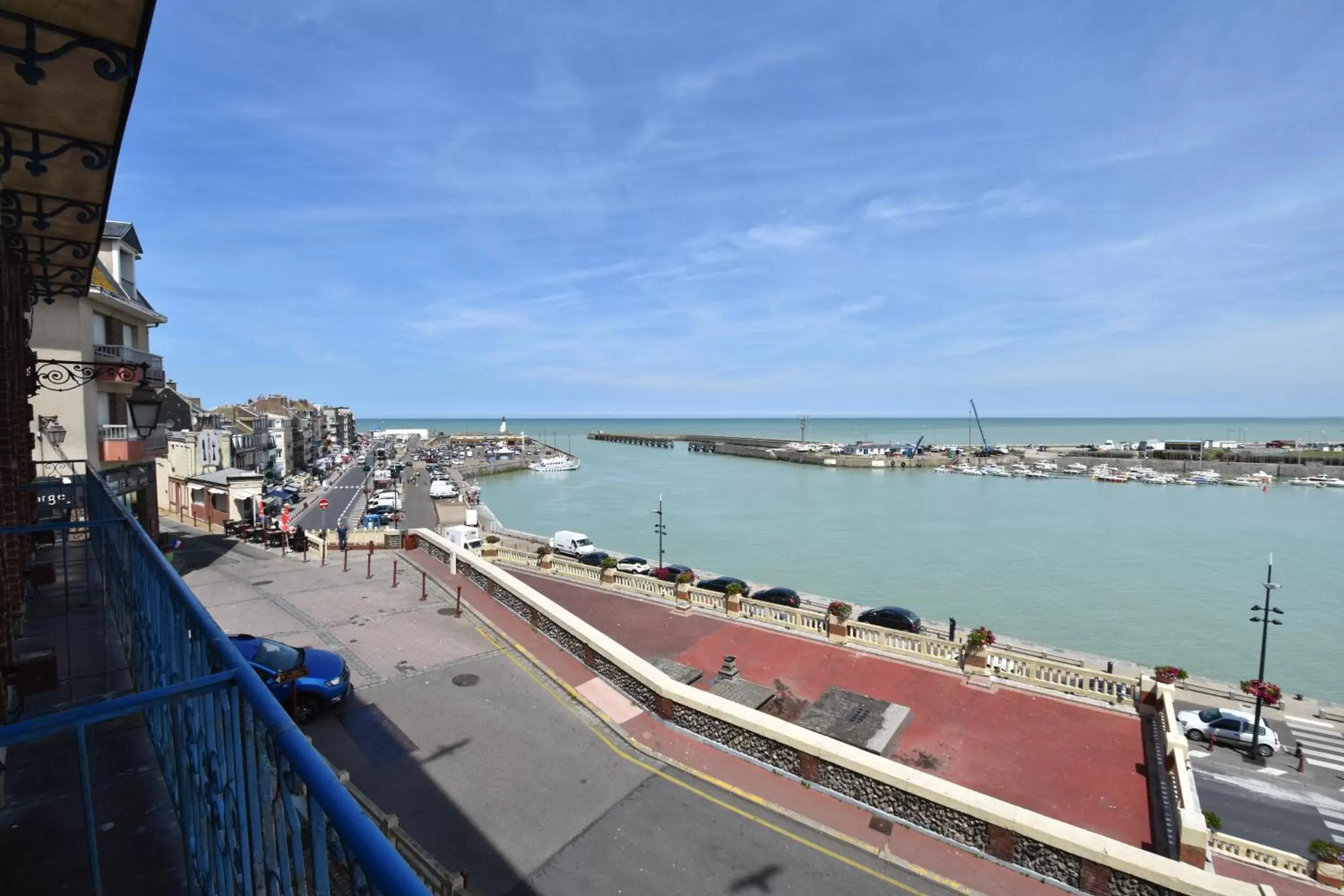 Sea view in Hôtel De Calais