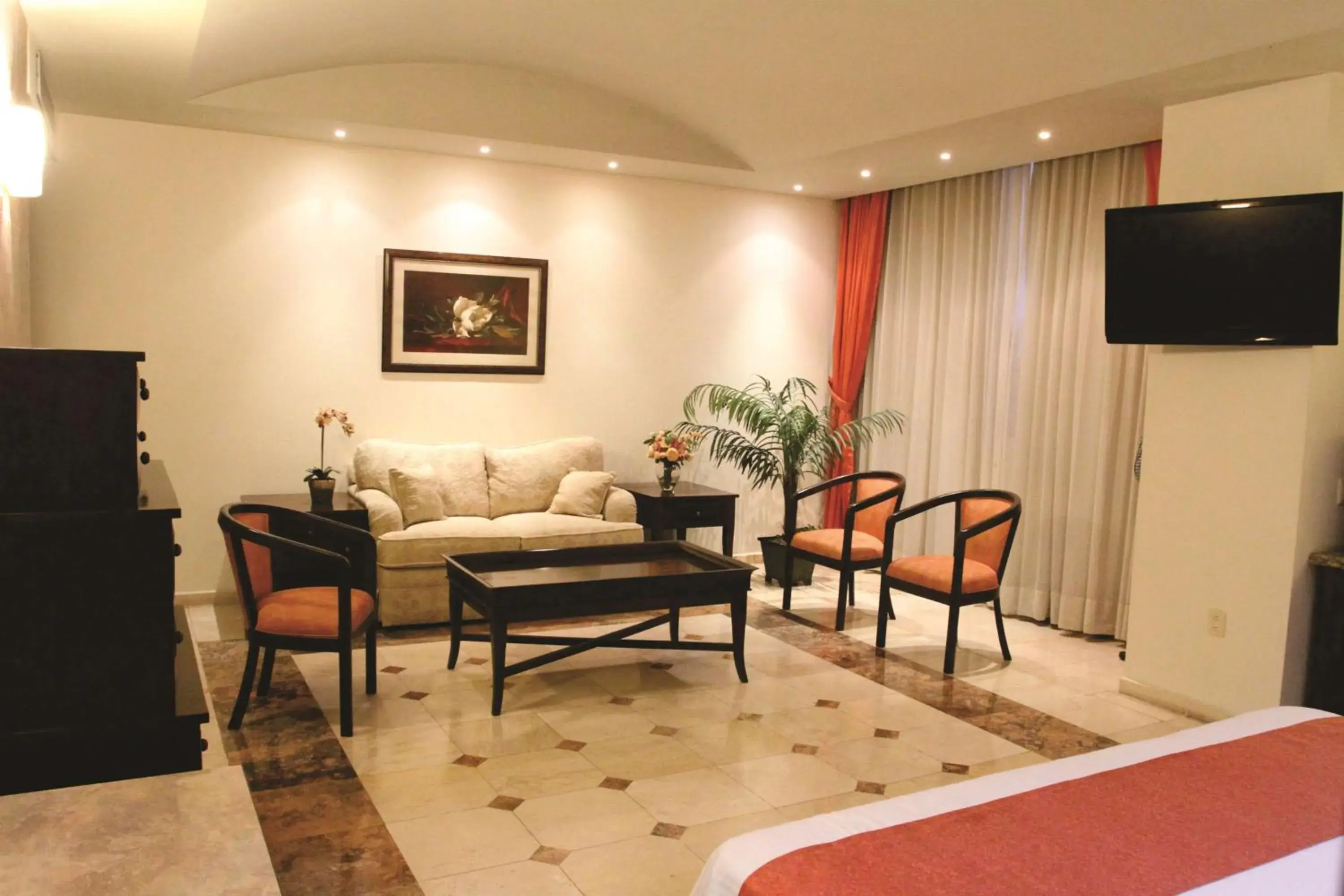 Photo of the whole room, Seating Area in Hotel Poza Rica Centro