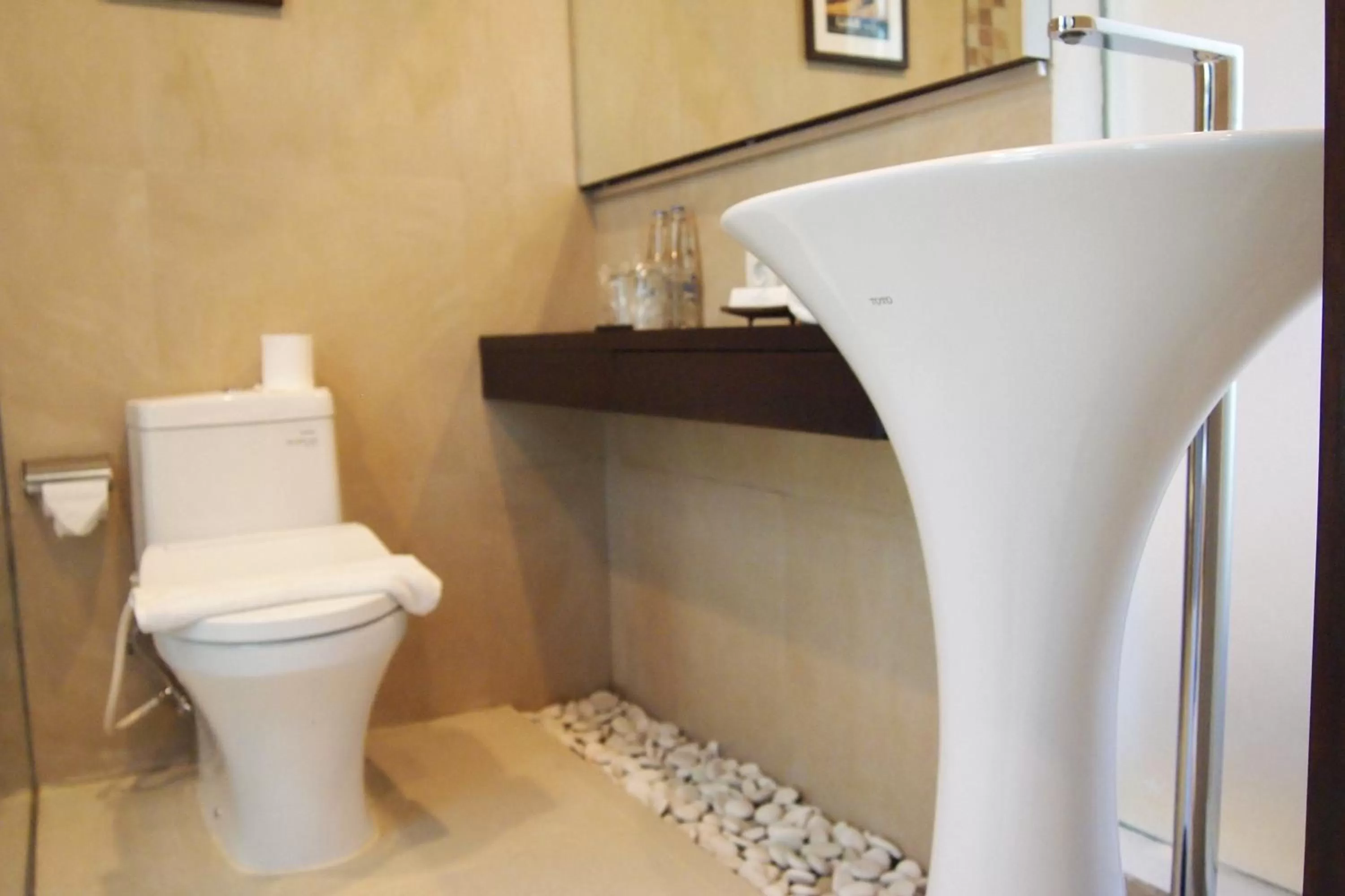 Bathroom in Yulia Village Inn Ubud