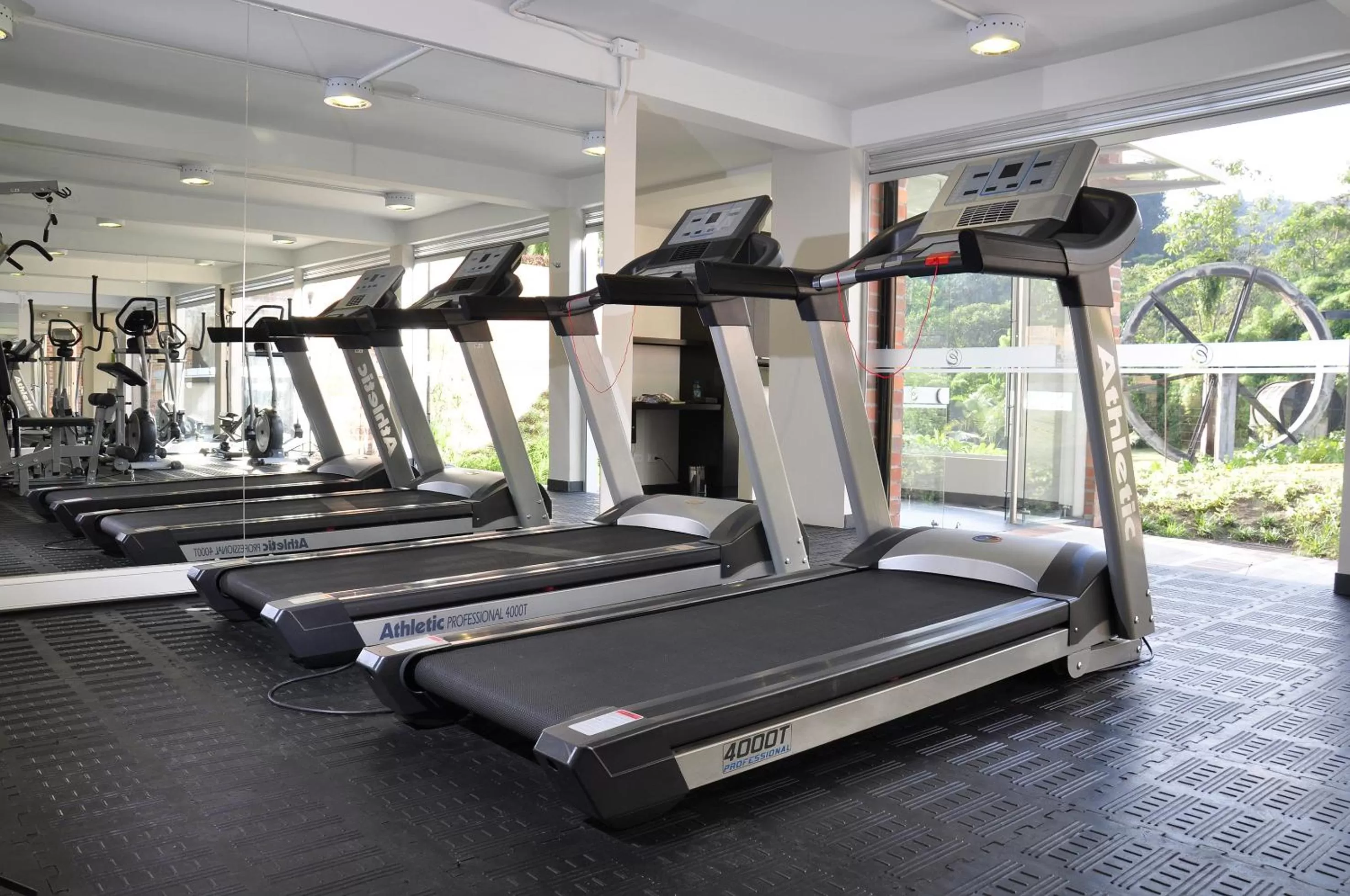 Fitness centre/facilities in Estelar Recinto Del Pensamiento Hotel Y Centro De Convenciones