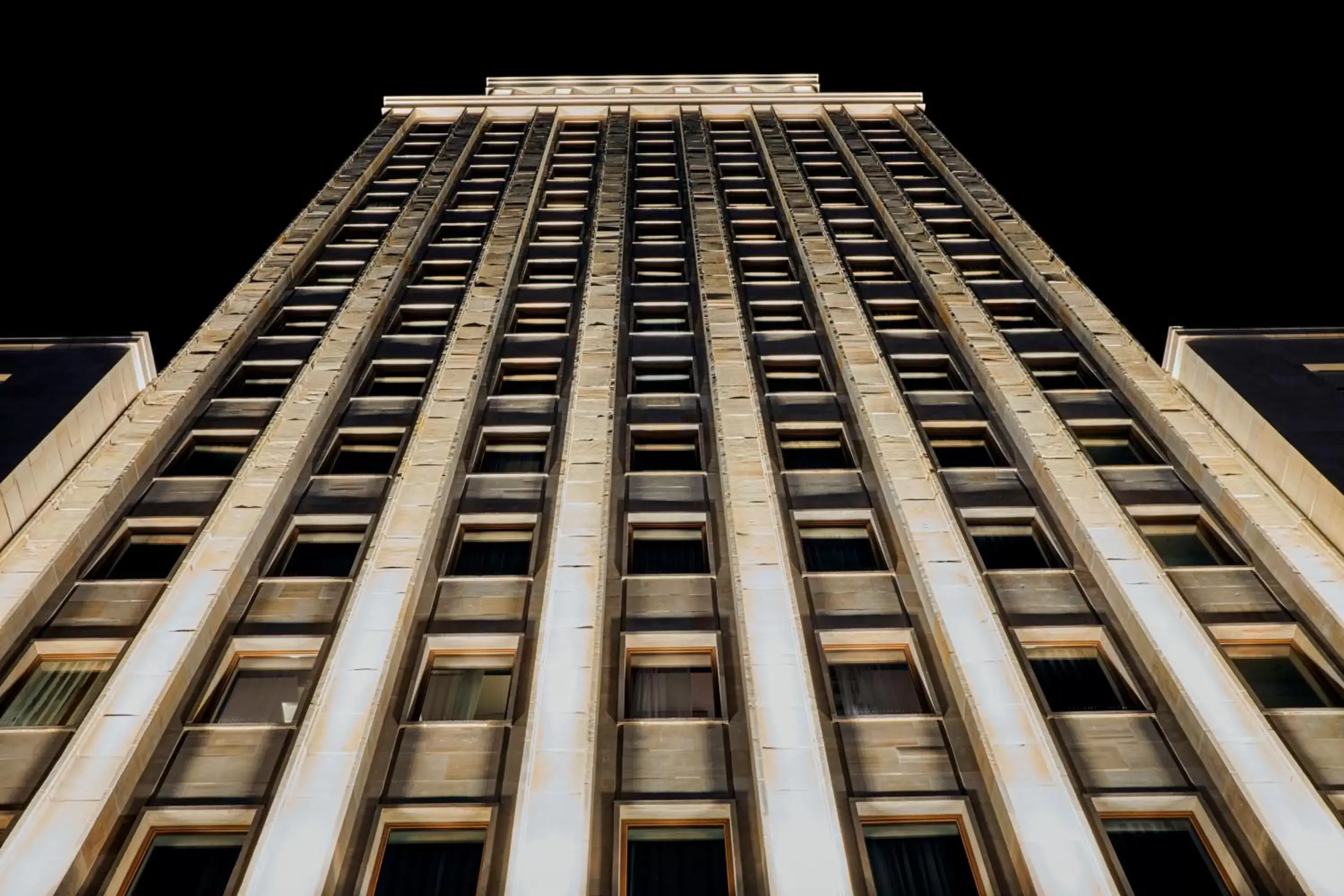 Facade/entrance, Property Building in Hotel Warszawa