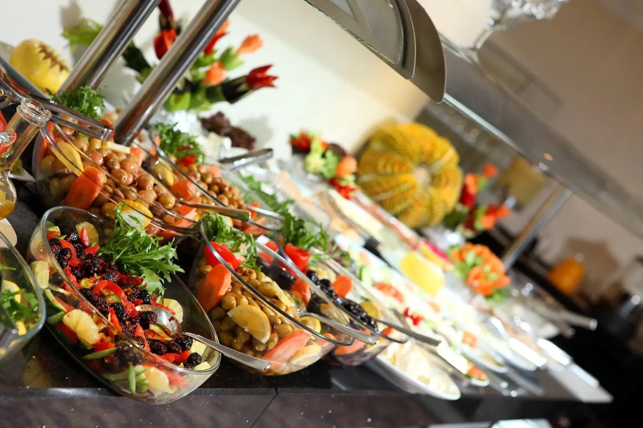 Restaurant/places to eat, Food in Surmeli Adana Hotel