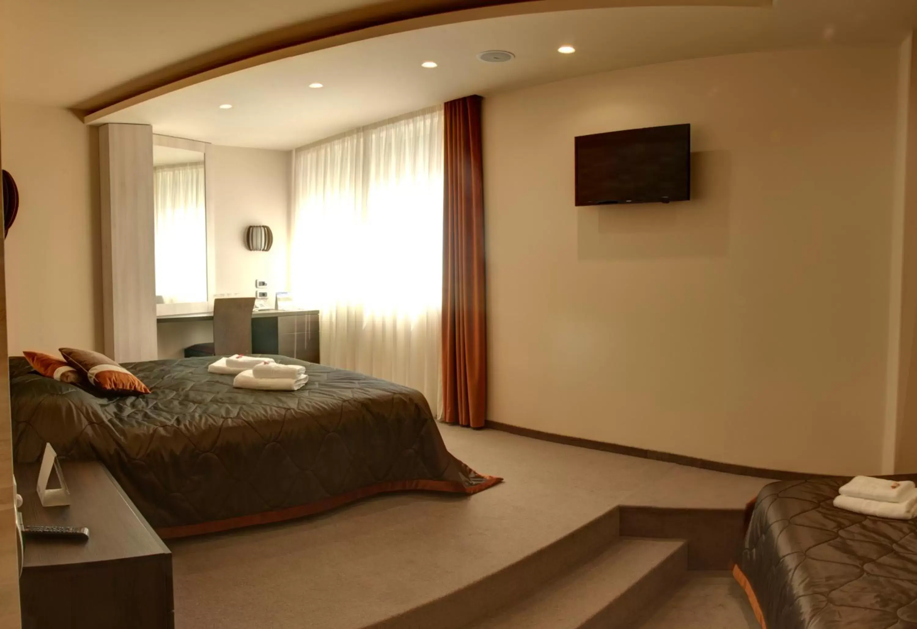 Bedroom, Bed in Garni Hotel Vigor - EV station